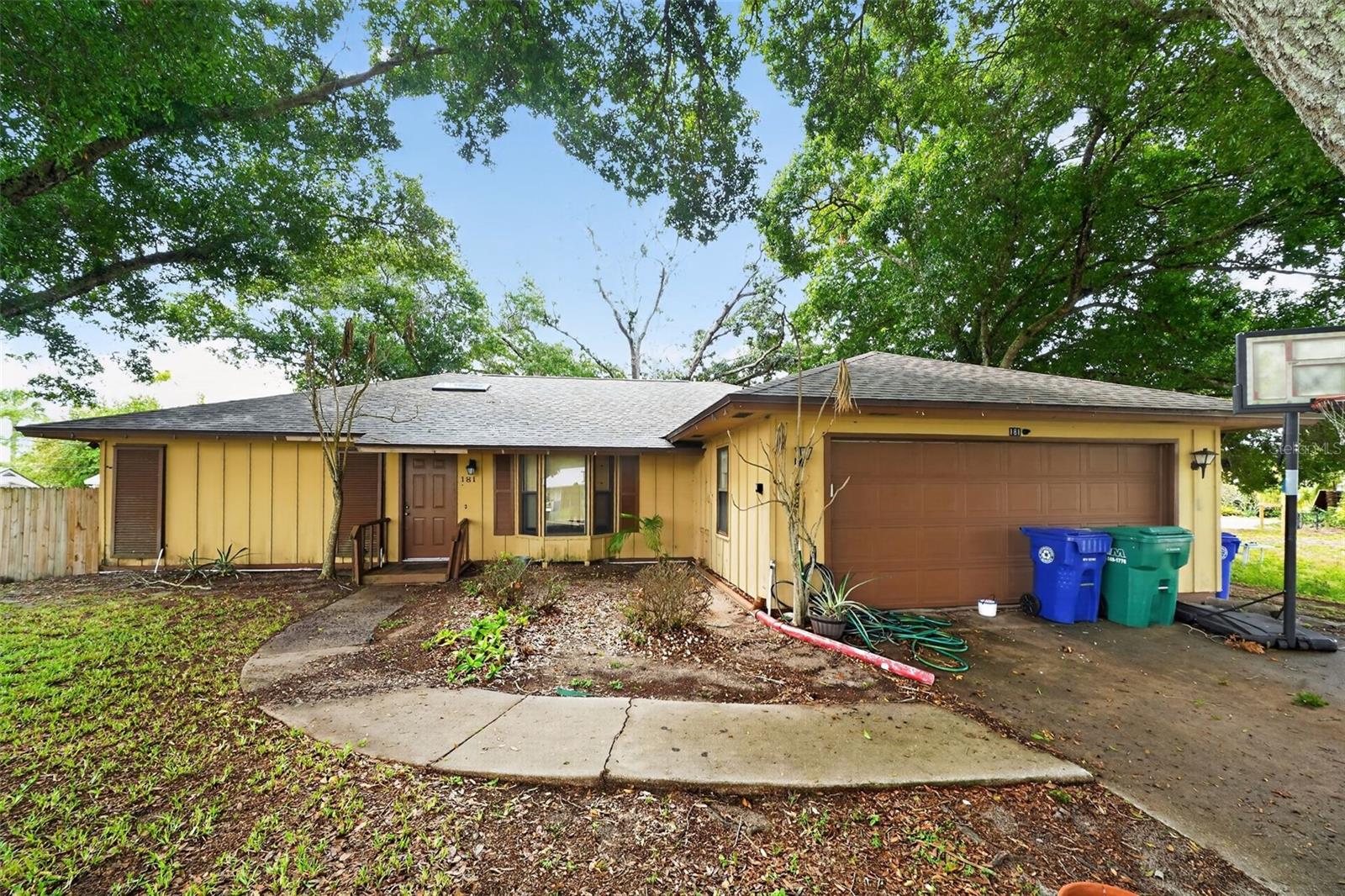 181 Main Street, FL