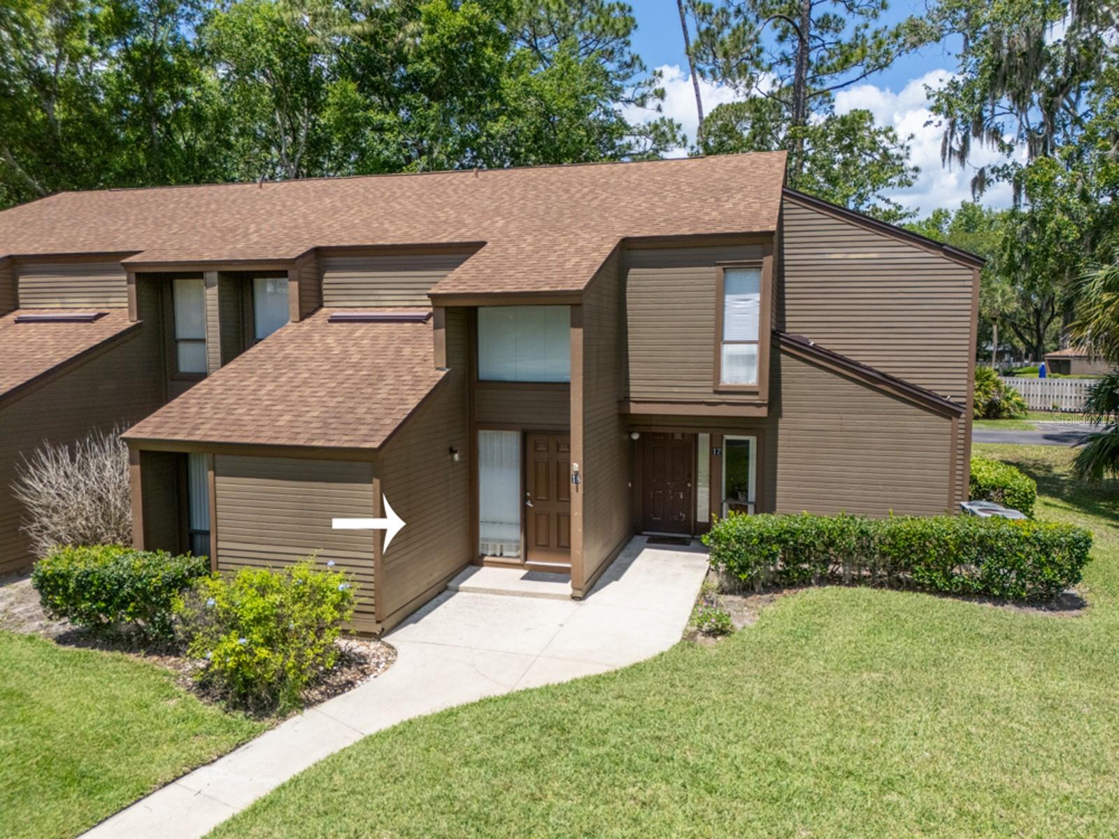 18 Salisbury Court, FL