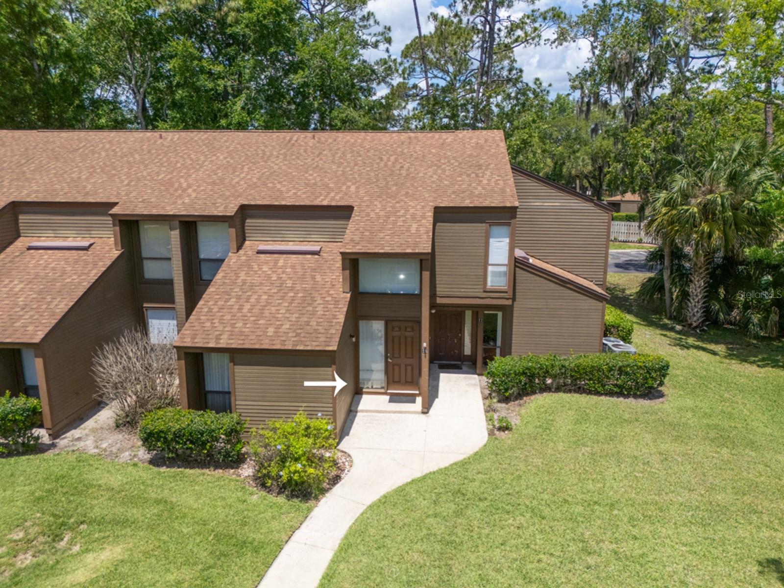 18 Salisbury Court, FL