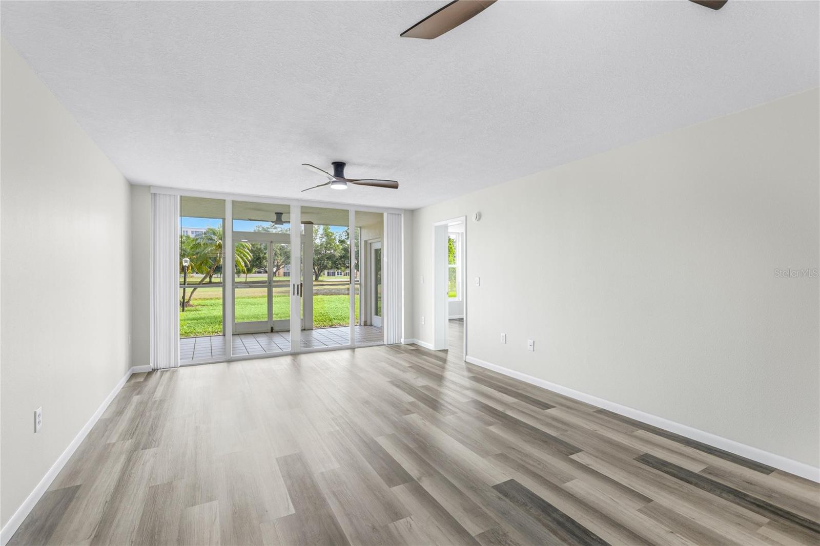 4550 Pinebrook, FL