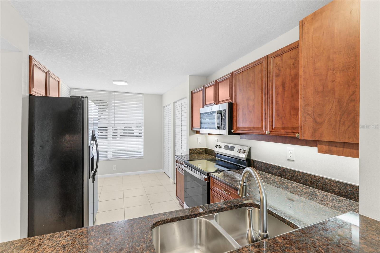 4550 Pinebrook, FL