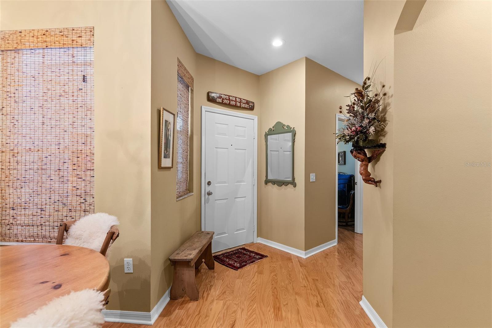 564 Grasslands Village Circle, FL