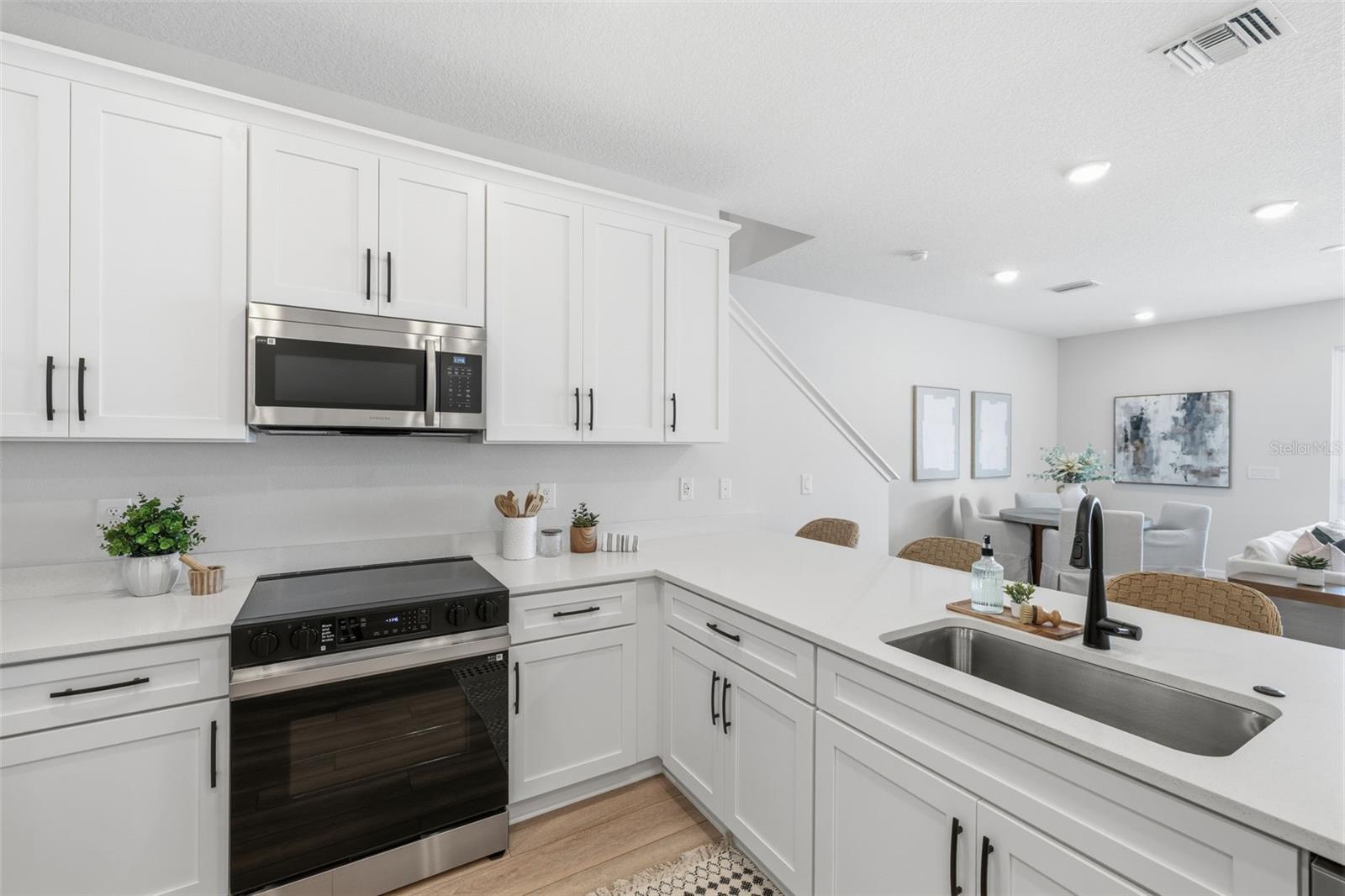5831 Jackie Mae Place, FL