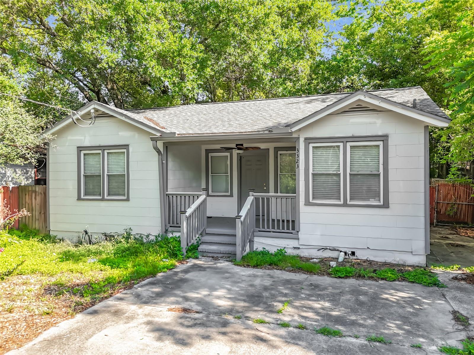 3323 Post Street, FL
