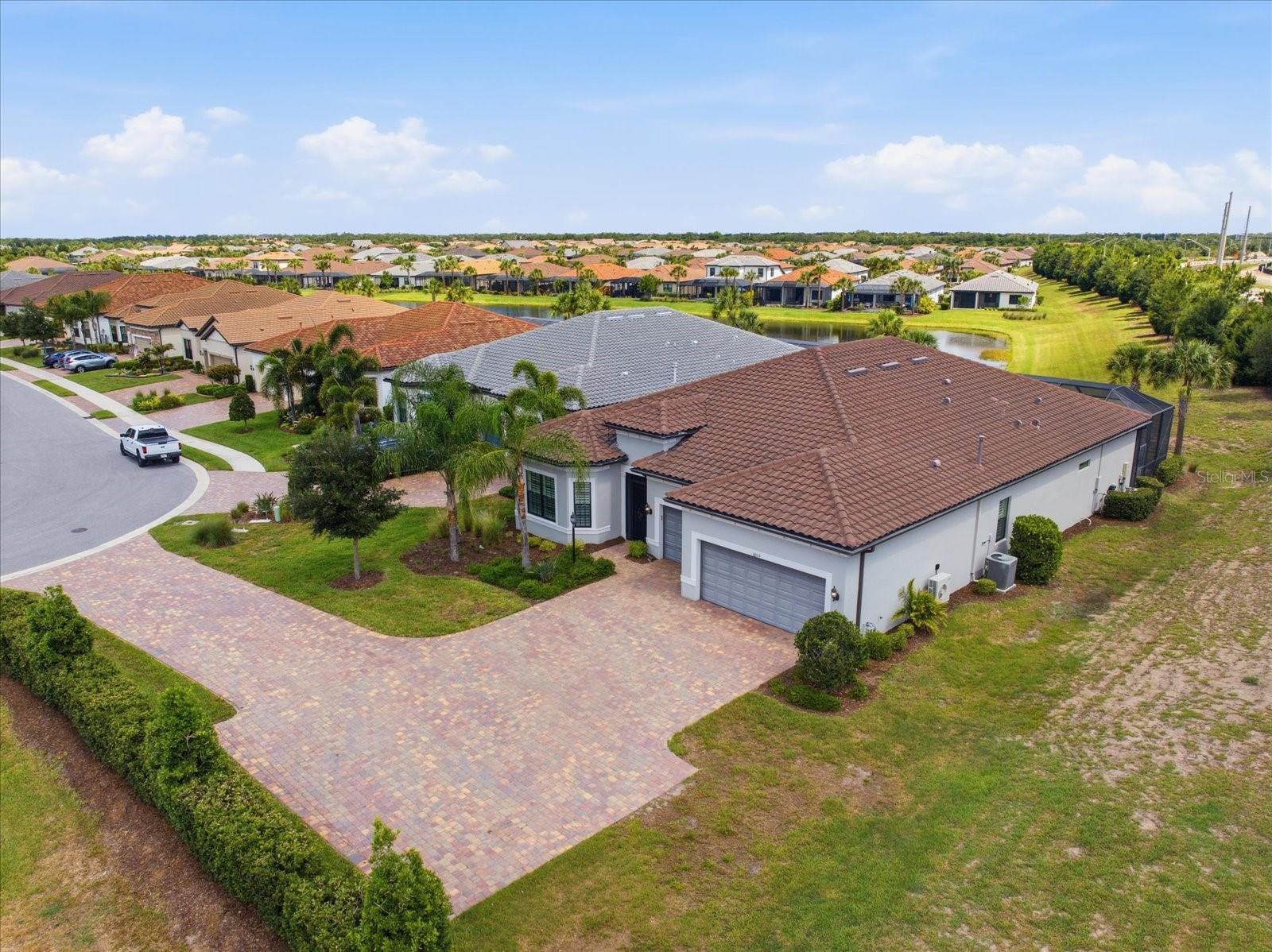18115 Littleton Place, FL