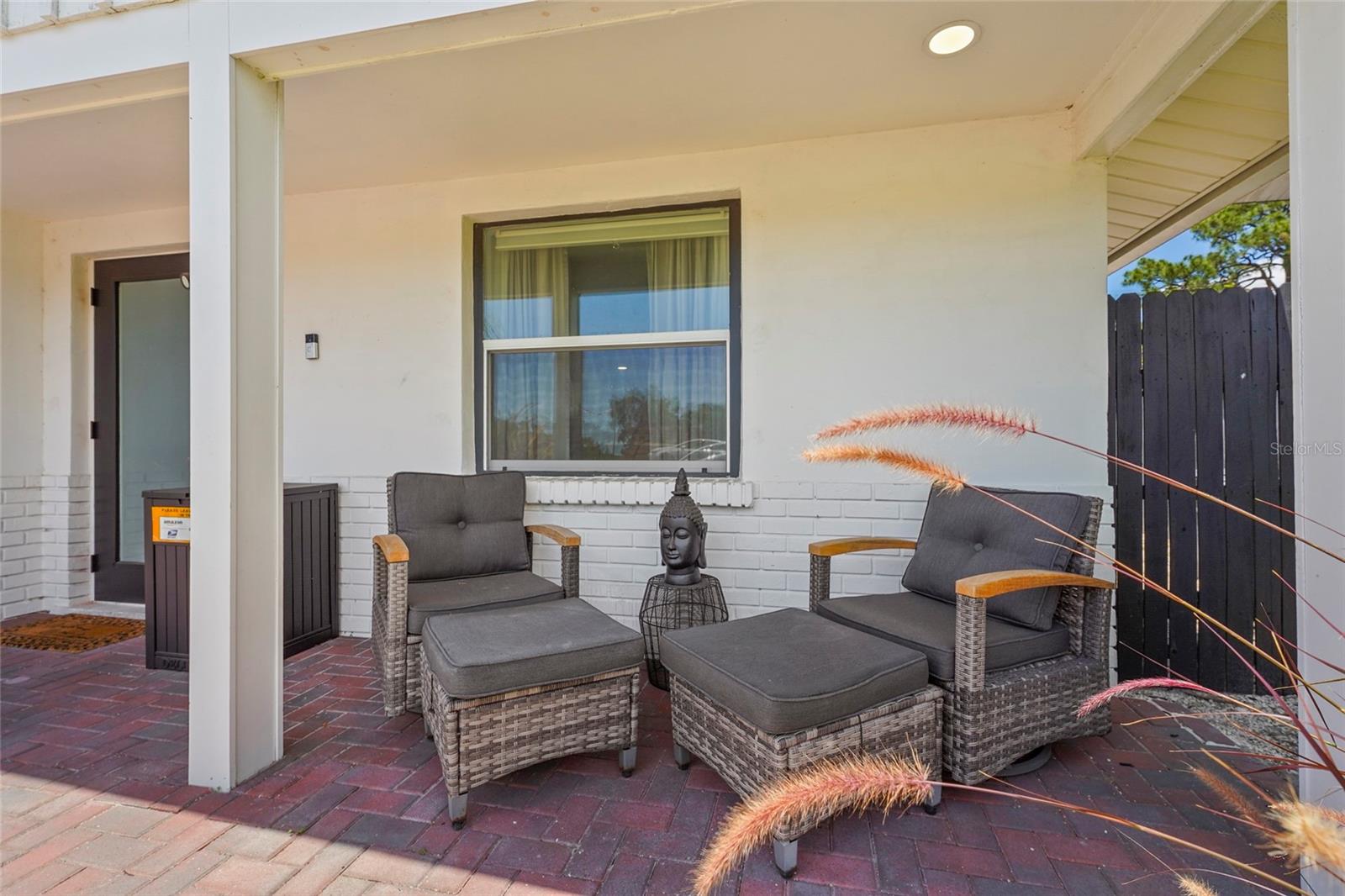 831 Winter Garden Drive, FL