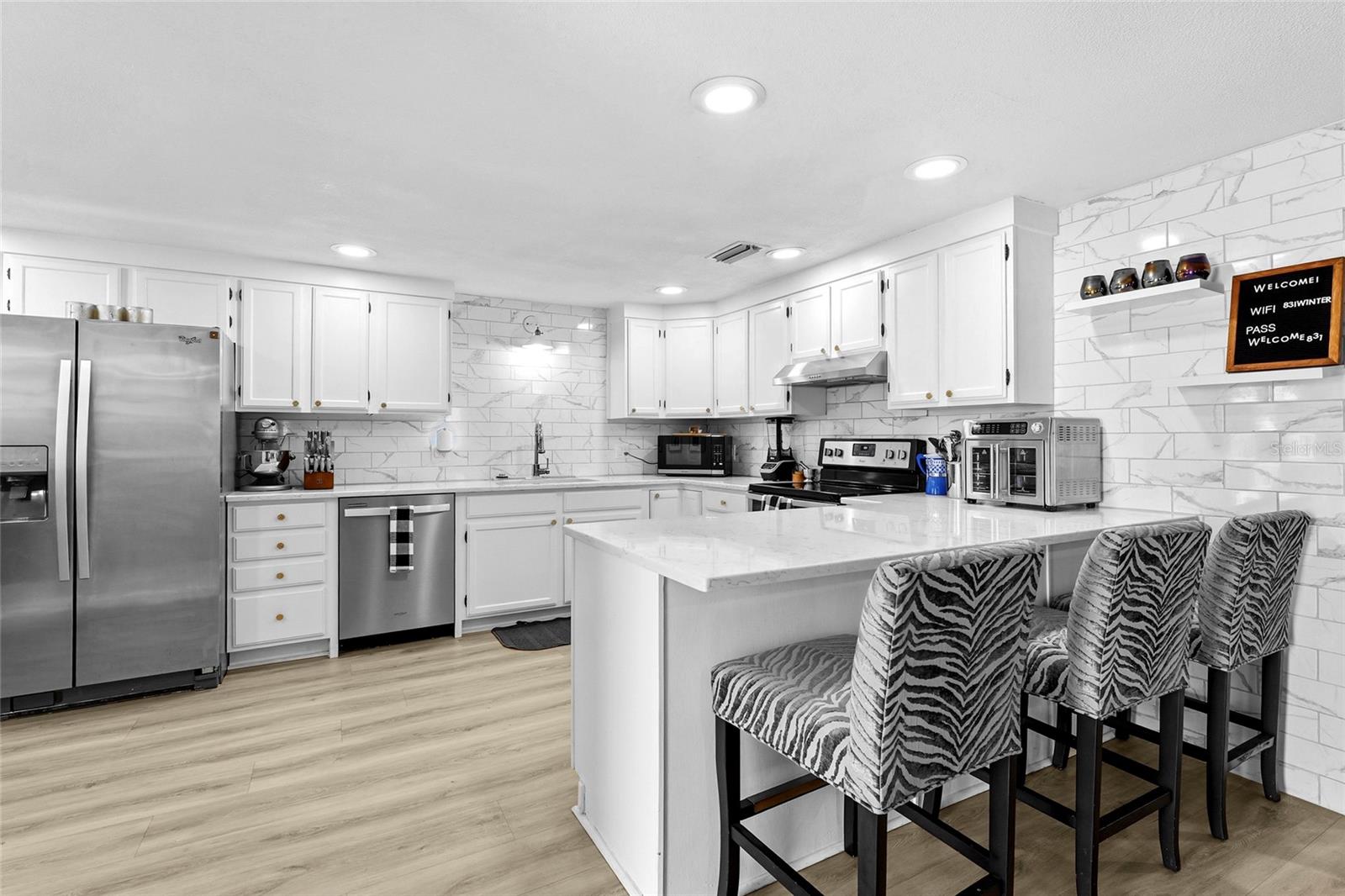 831 Winter Garden Drive, FL