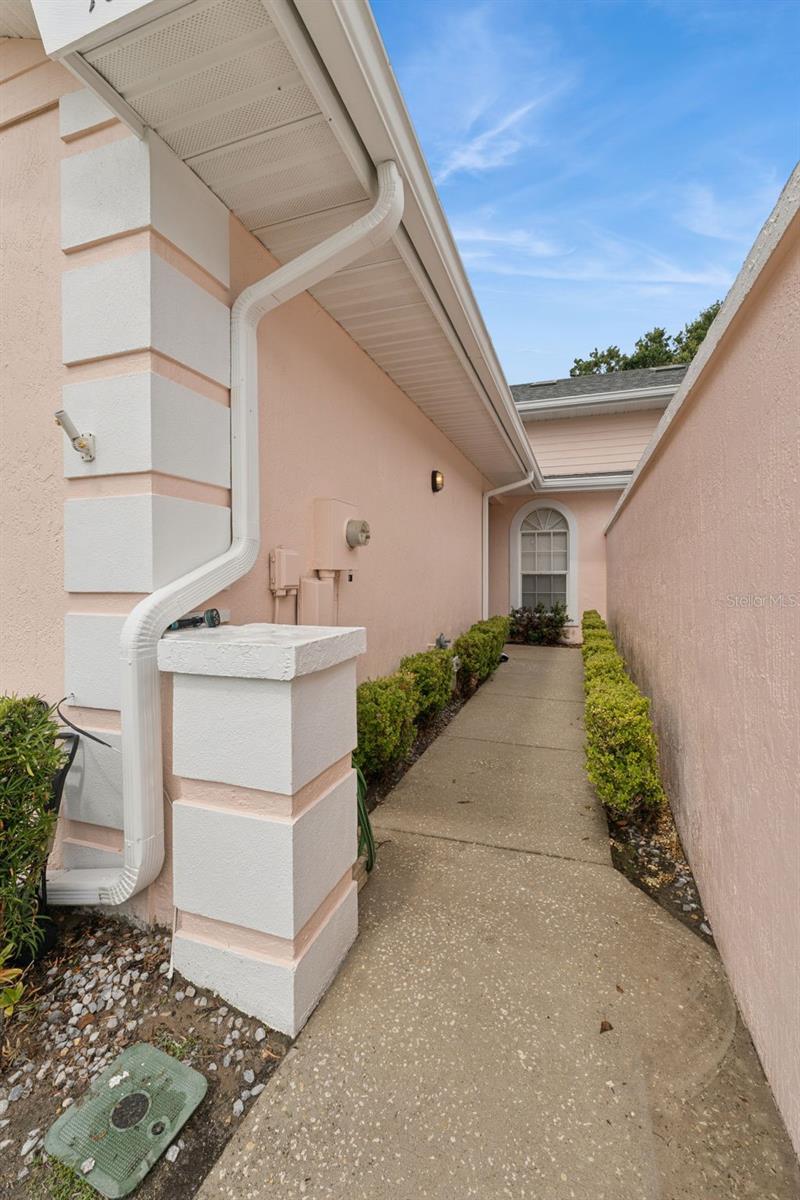 10 Enclave Drive, FL