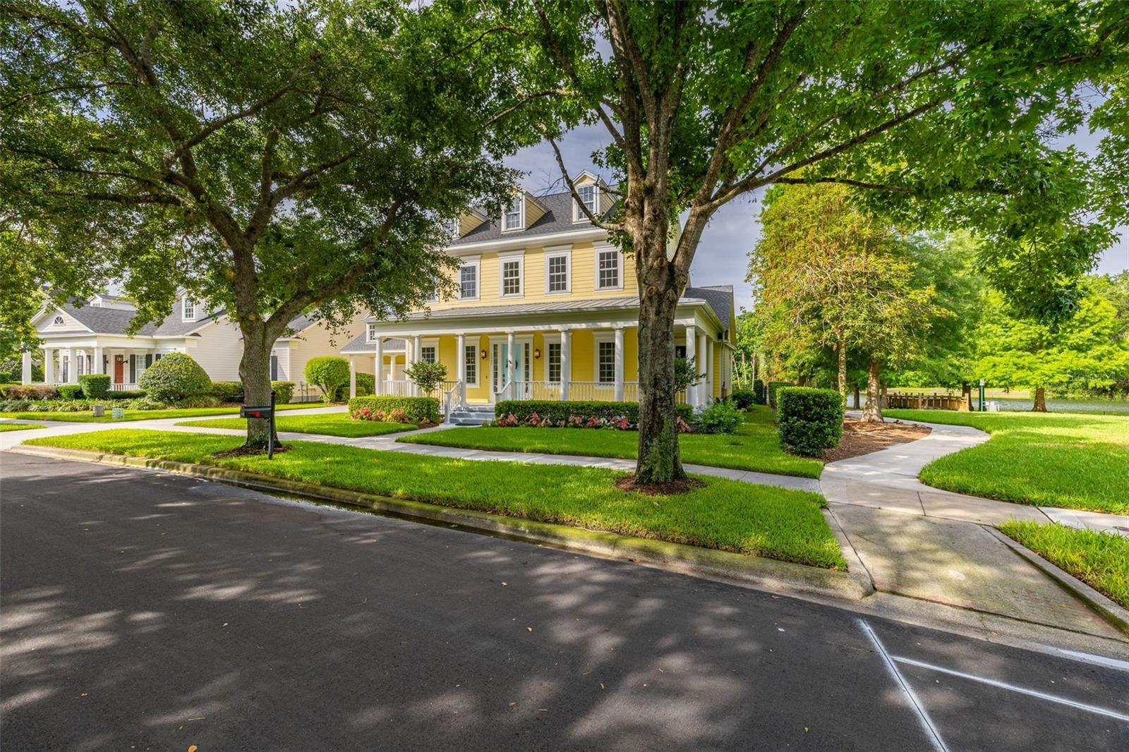 1247 Aquila Loop, FL