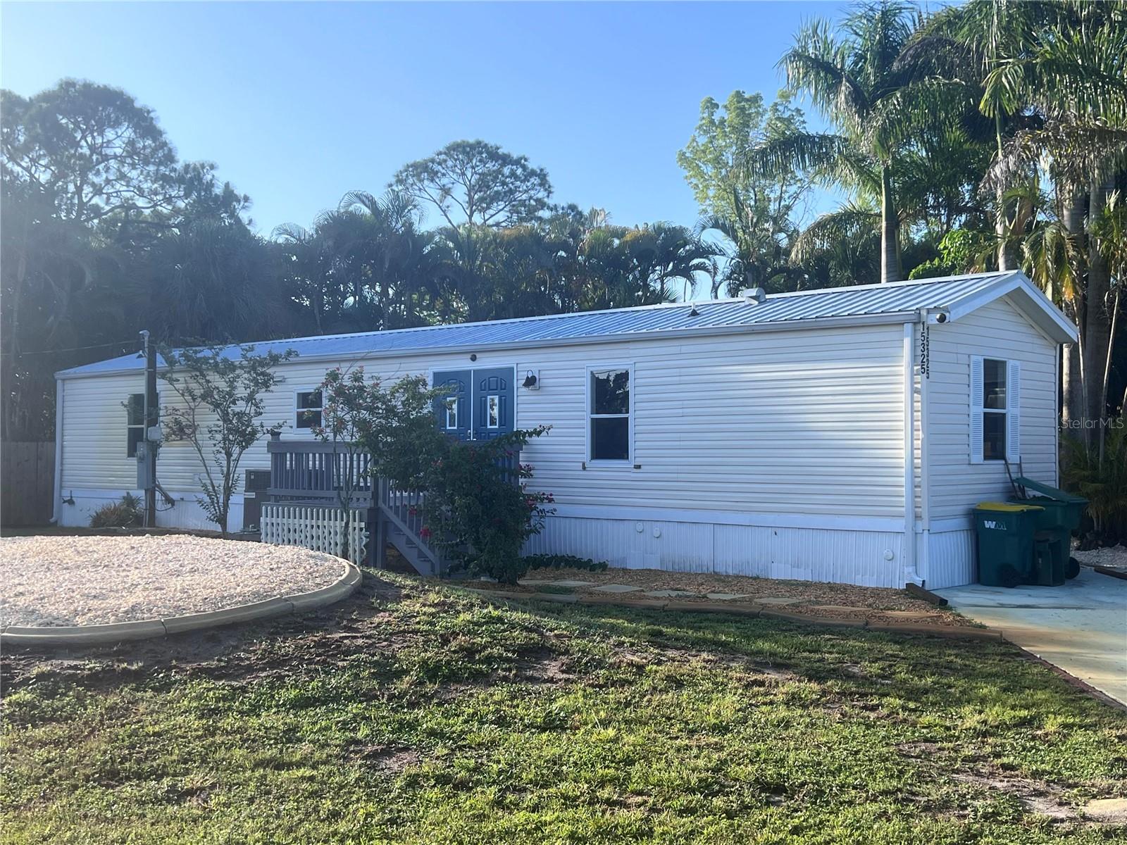15325 Mapletree Drive, FL