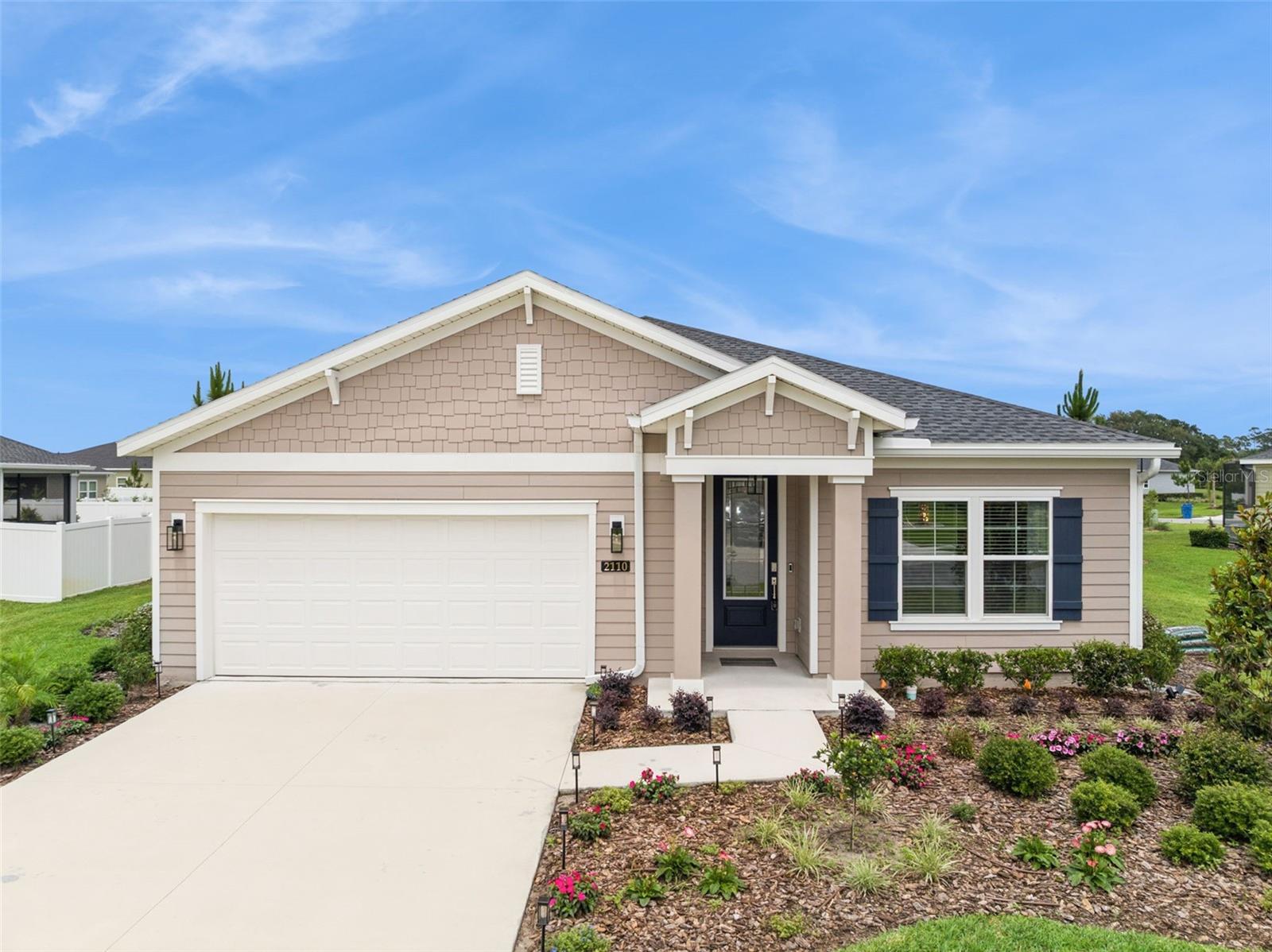 2110 Raglan Cir, FL