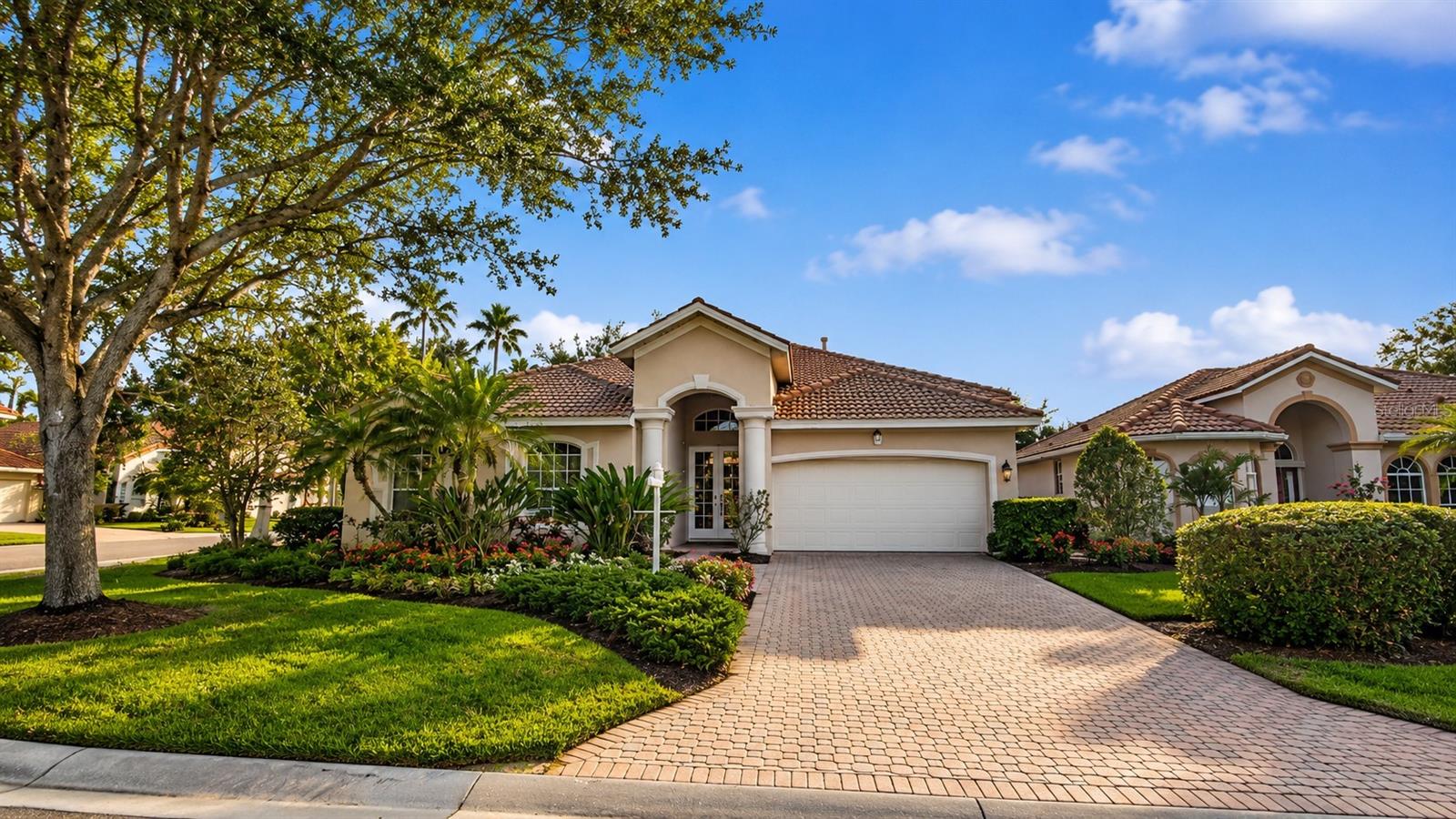 6836 Bay Hill Drive, FL