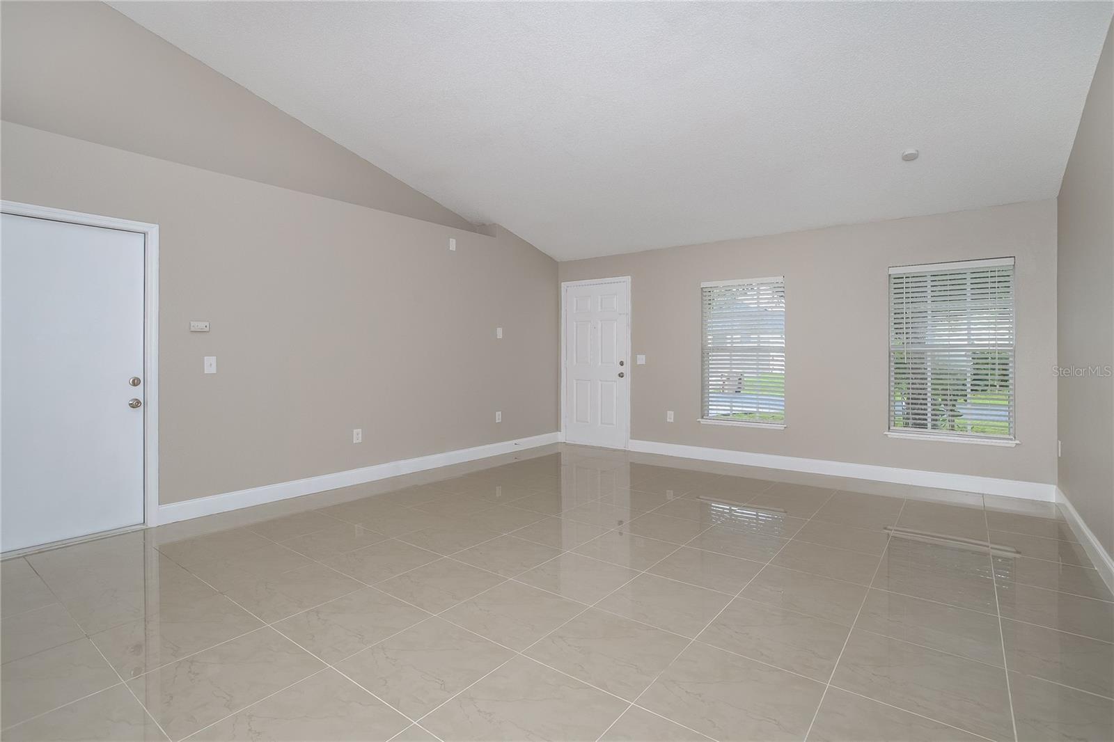 1118 Chesterfield Court, FL