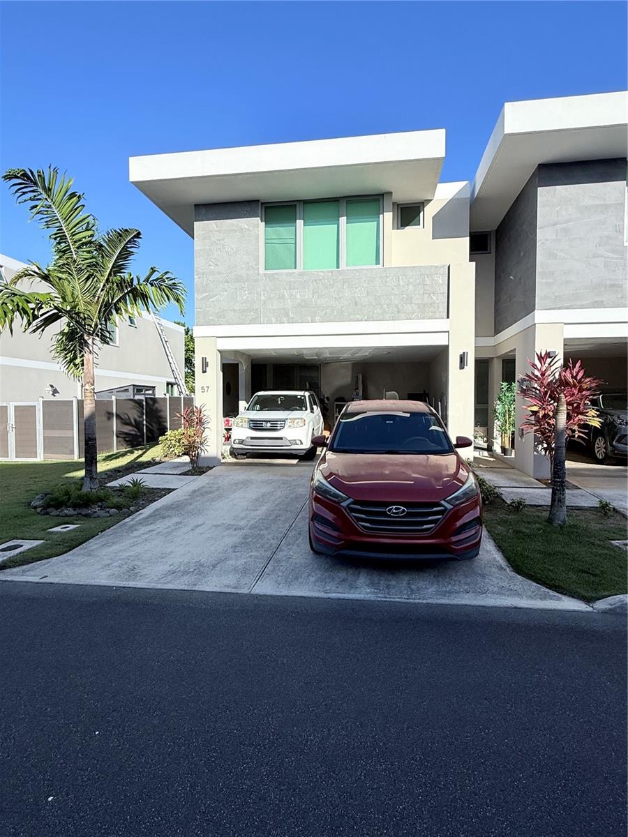 Urb Riviera Court 57, PR