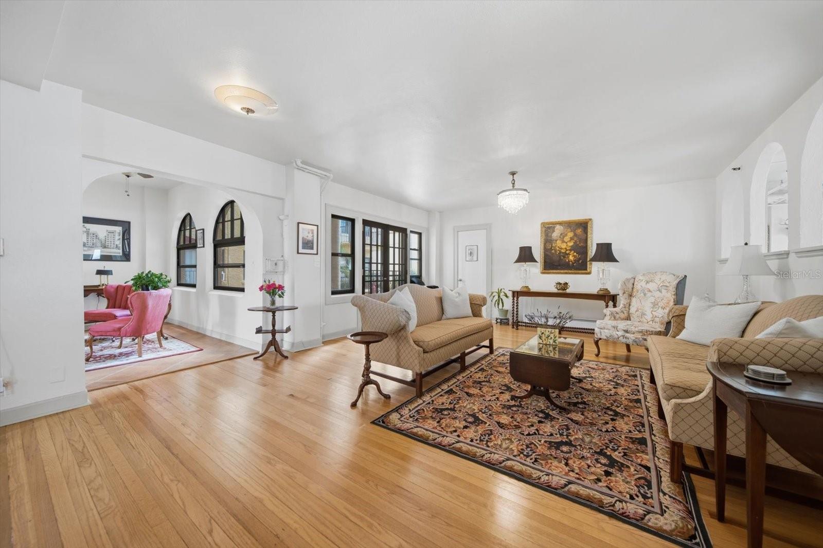 130 4th Avenue, FL