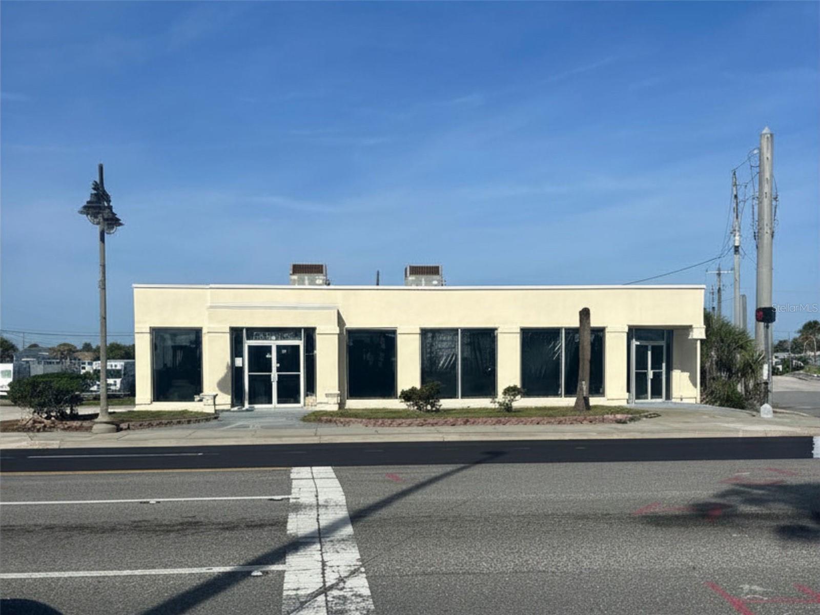 2000 Atlantic Avenue, FL