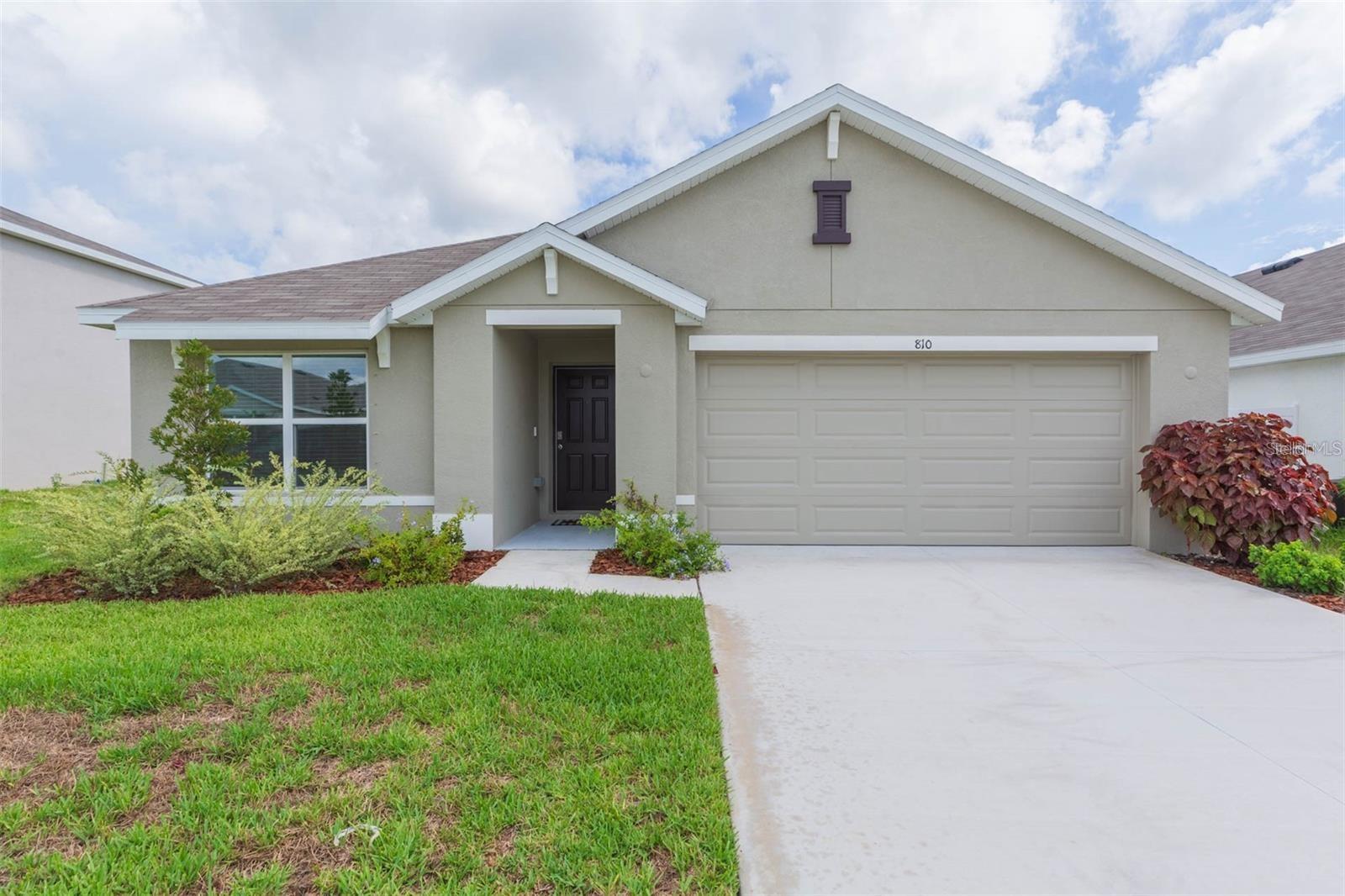 810 Ace Outlaw Avenue, FL