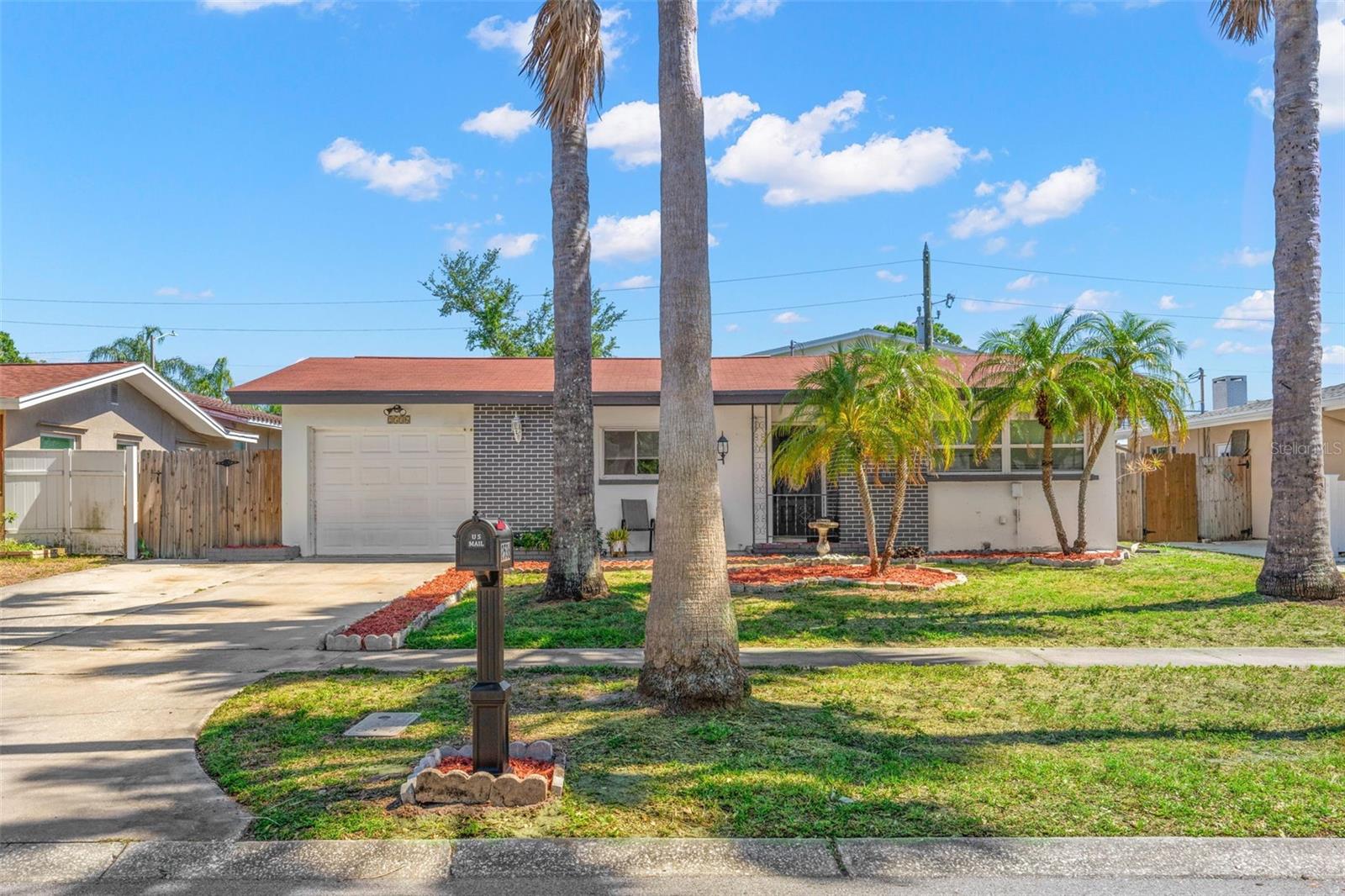 2536 Keene Park Dr, FL
