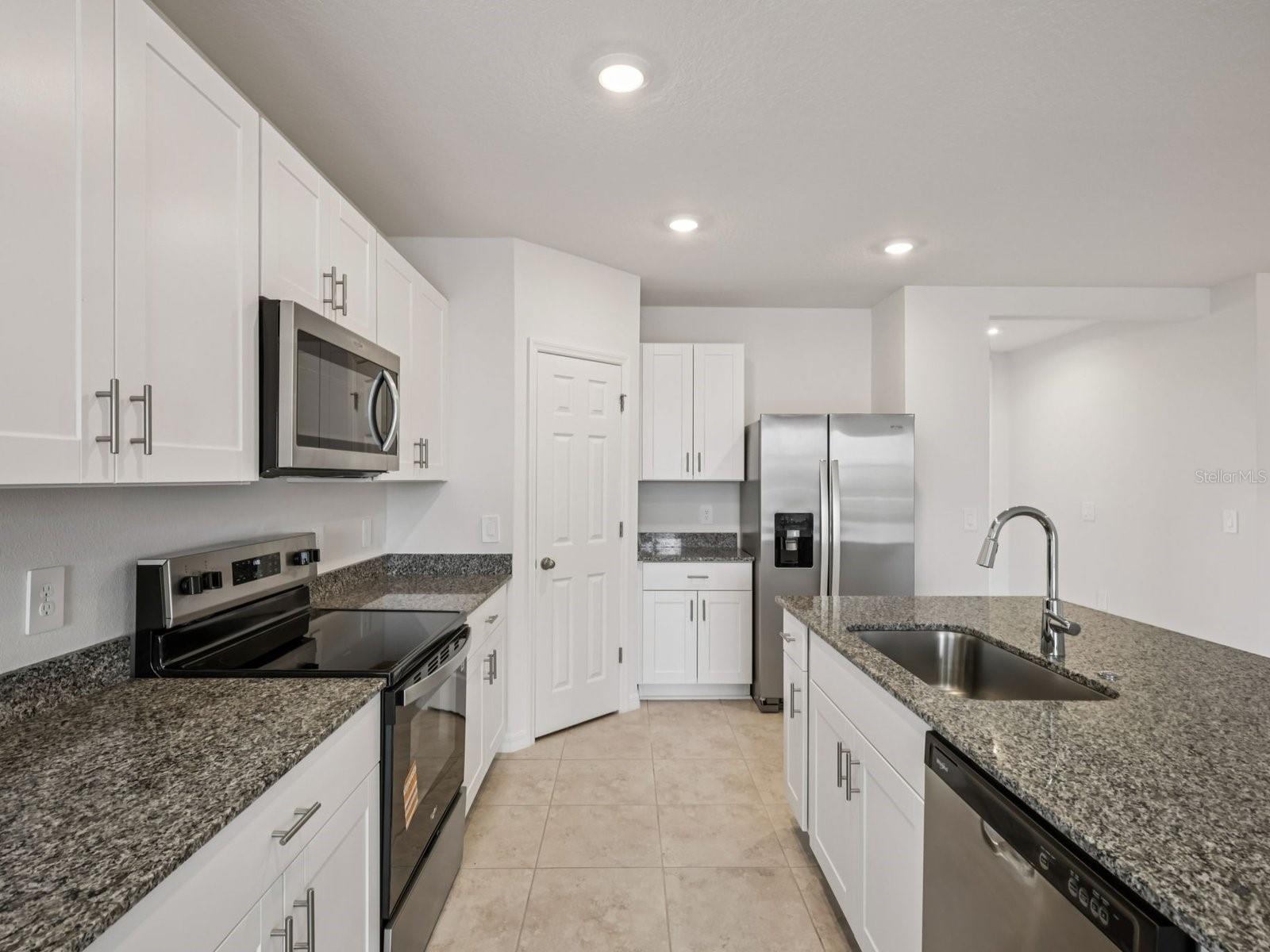 3865 Giorgio Drive, FL