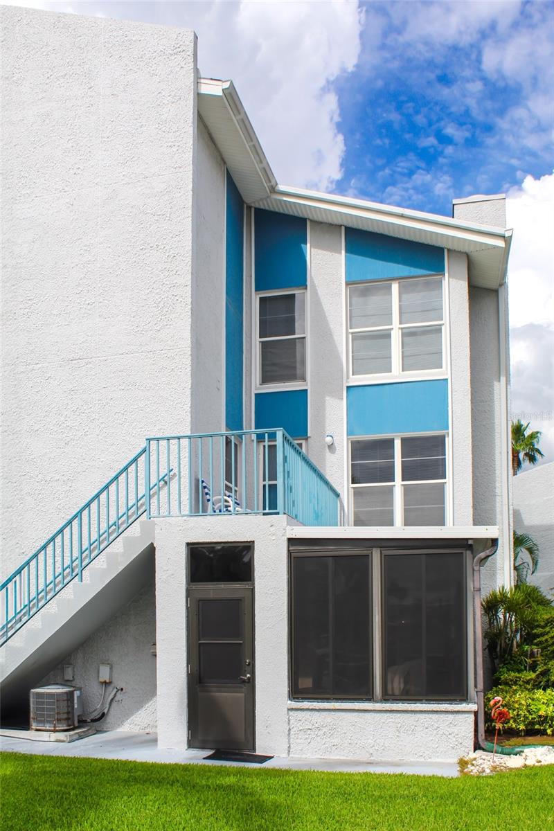 215 Medallion Blvd #G, FL