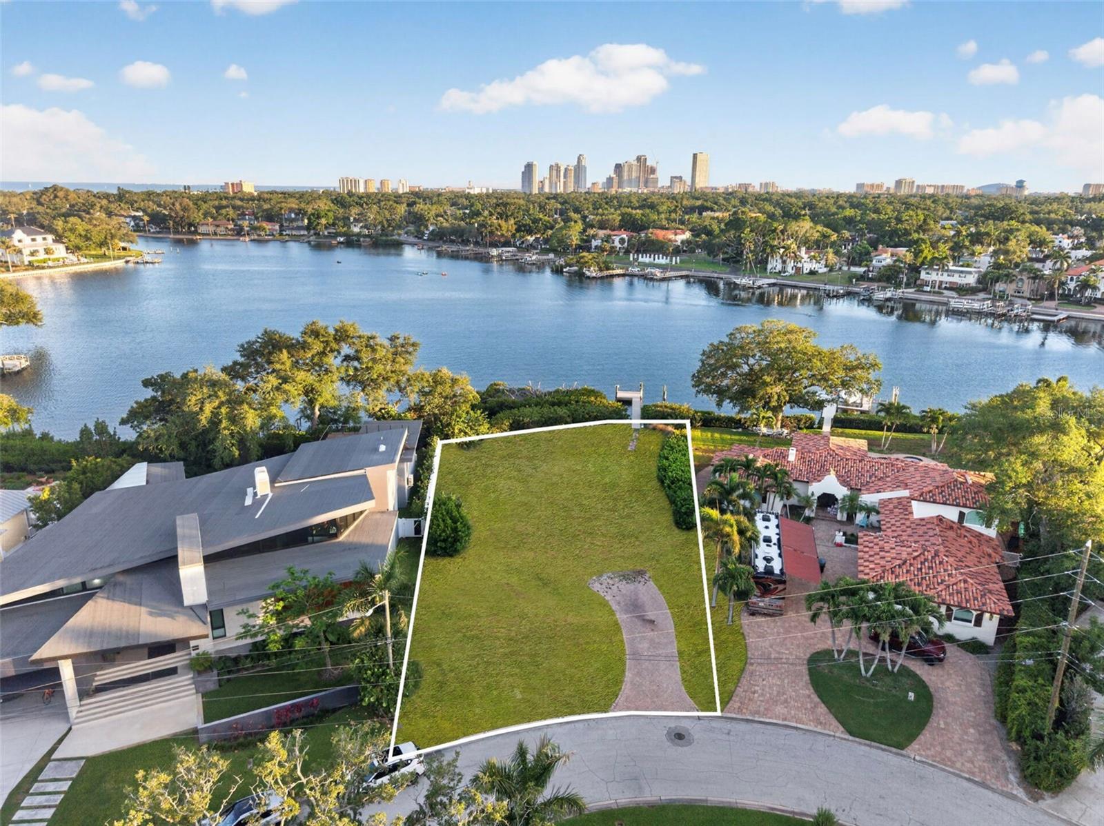 1026 Monterey Boulevard, FL