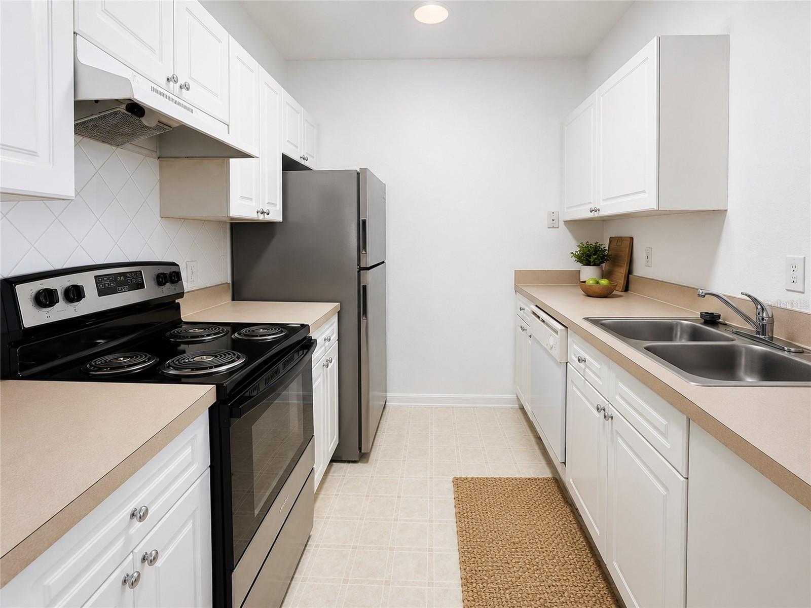 18001 Richmond Place Drive, FL