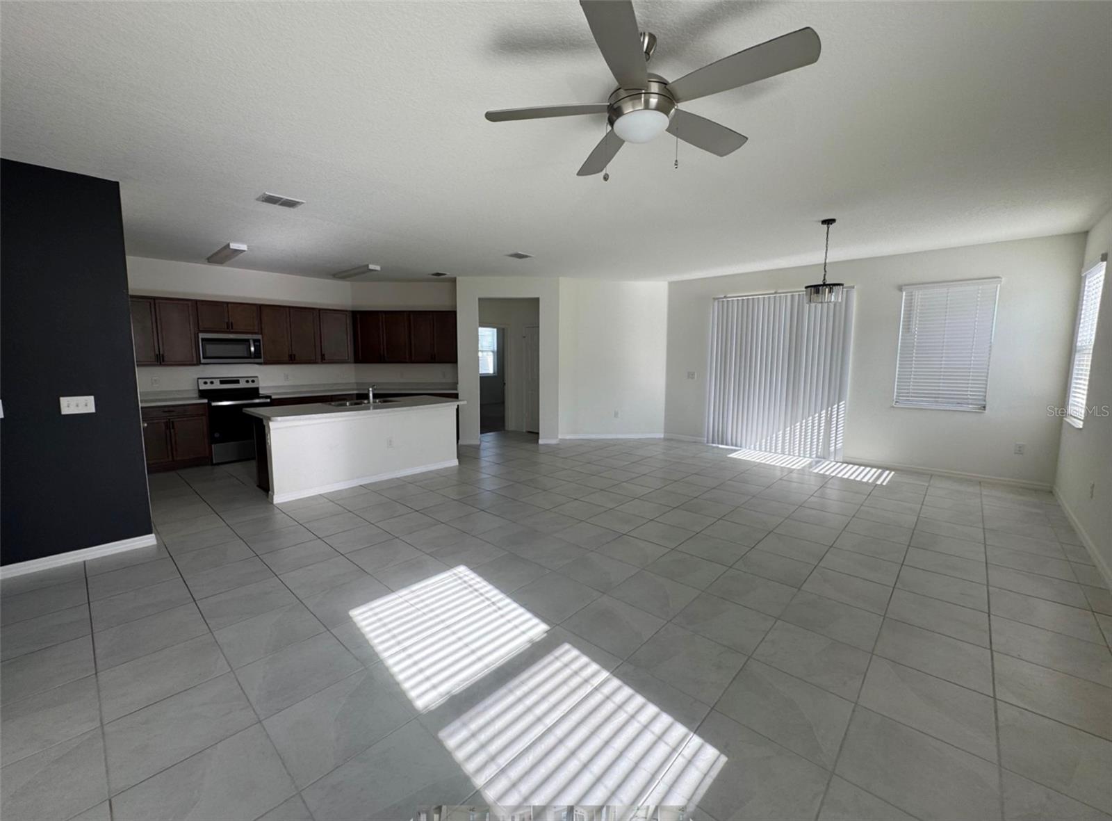 7054 Cruz Court, FL