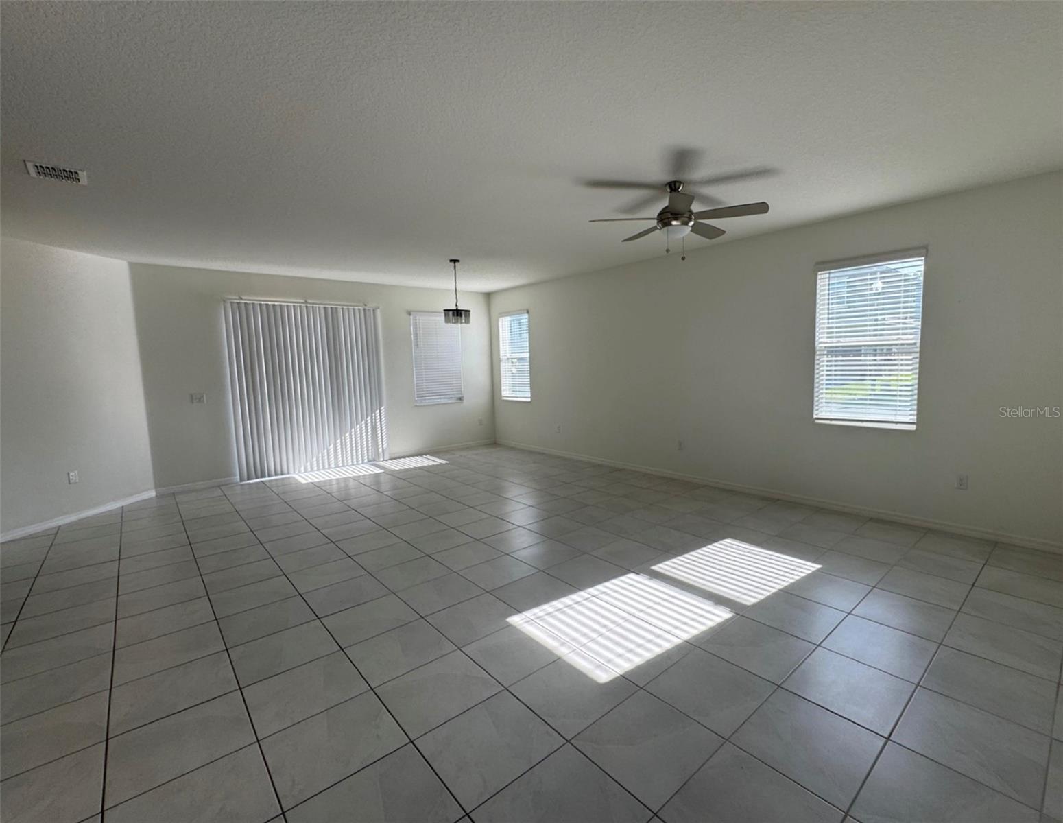 7054 Cruz Court, FL