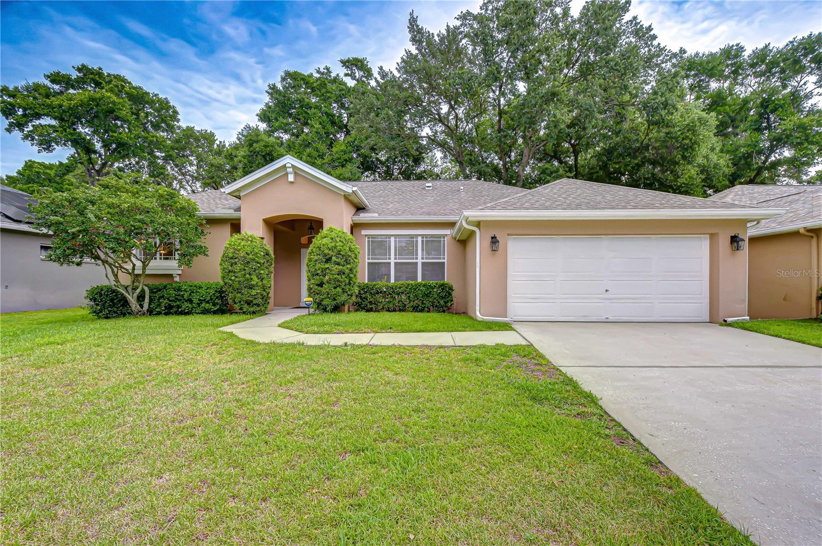 1142 Lumsden Trace Circle, FL