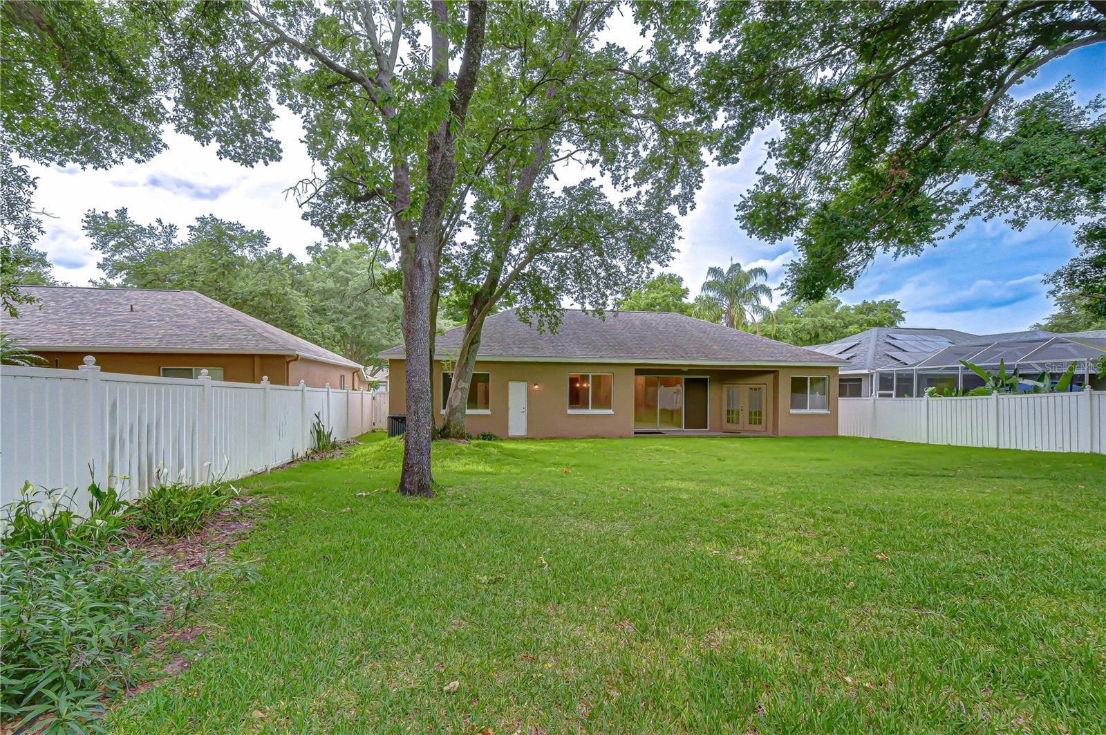 1142 Lumsden Trace Circle, FL