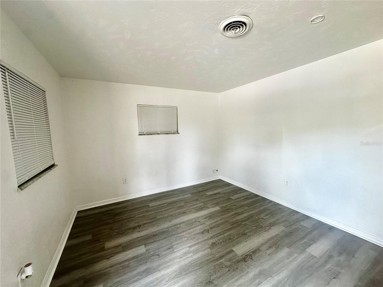 5527 Bryson Drive, FL