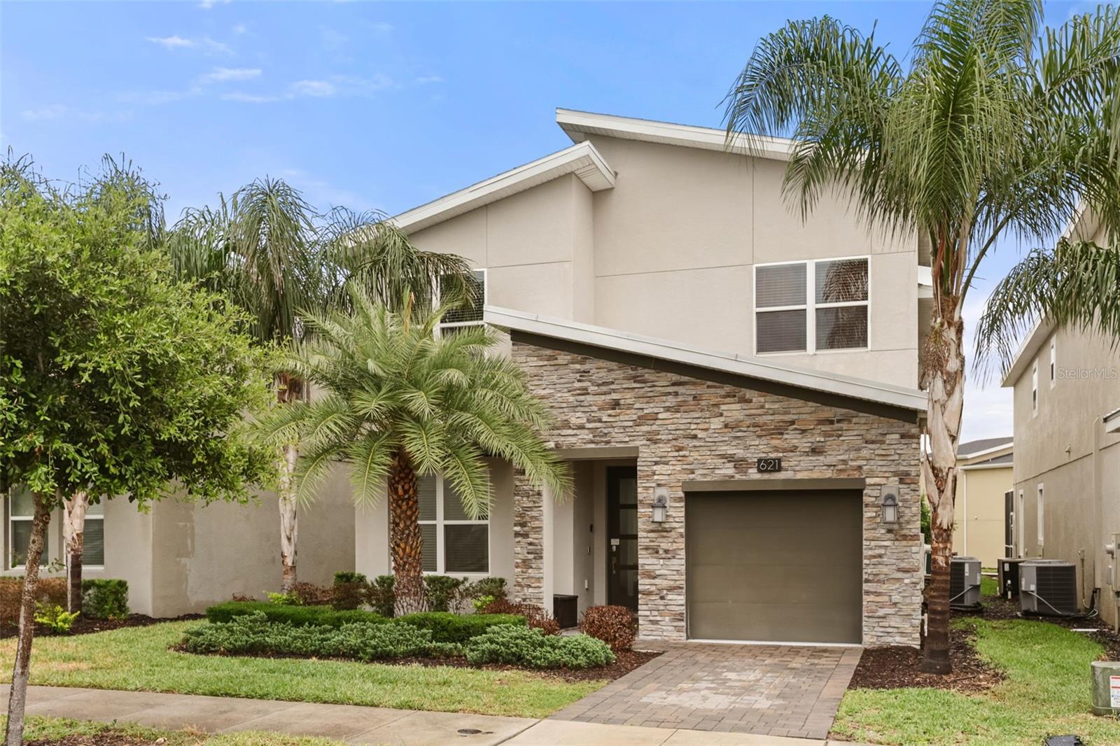 621 Drop Shot Drive, FL