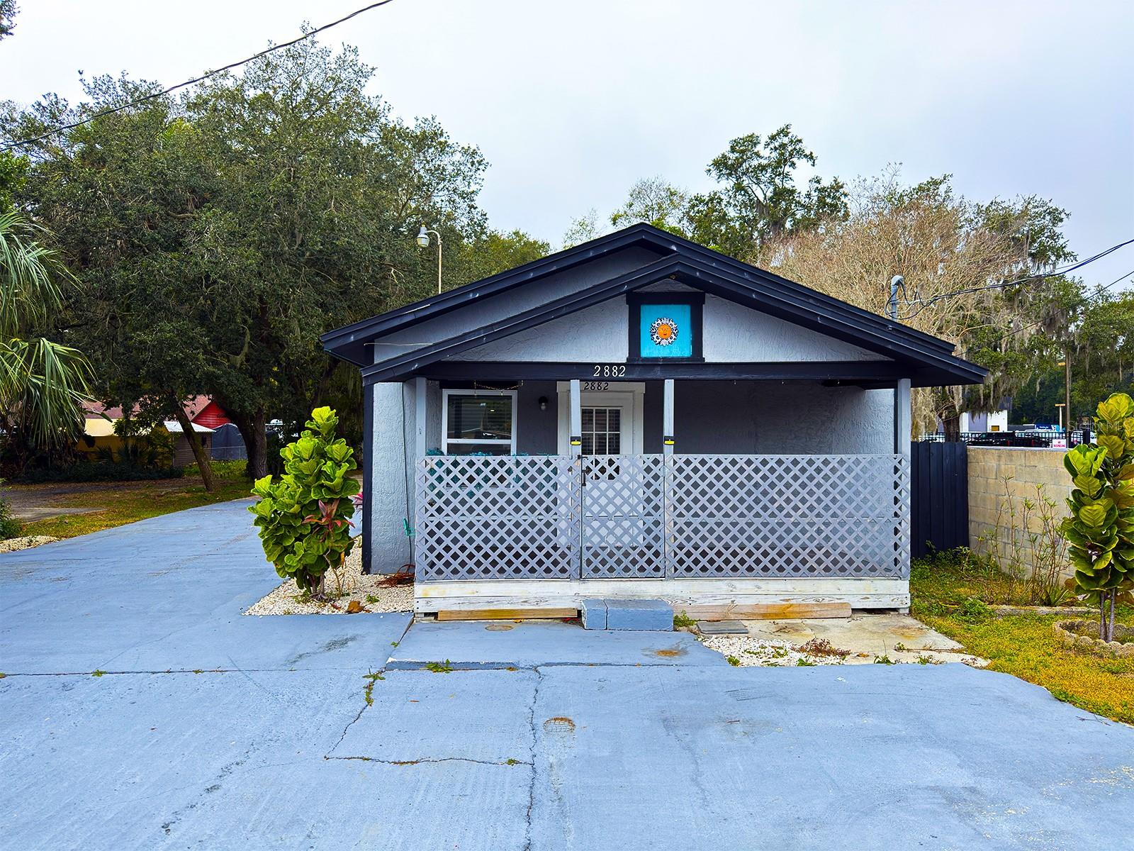 2882 Sanford Ave, FL
