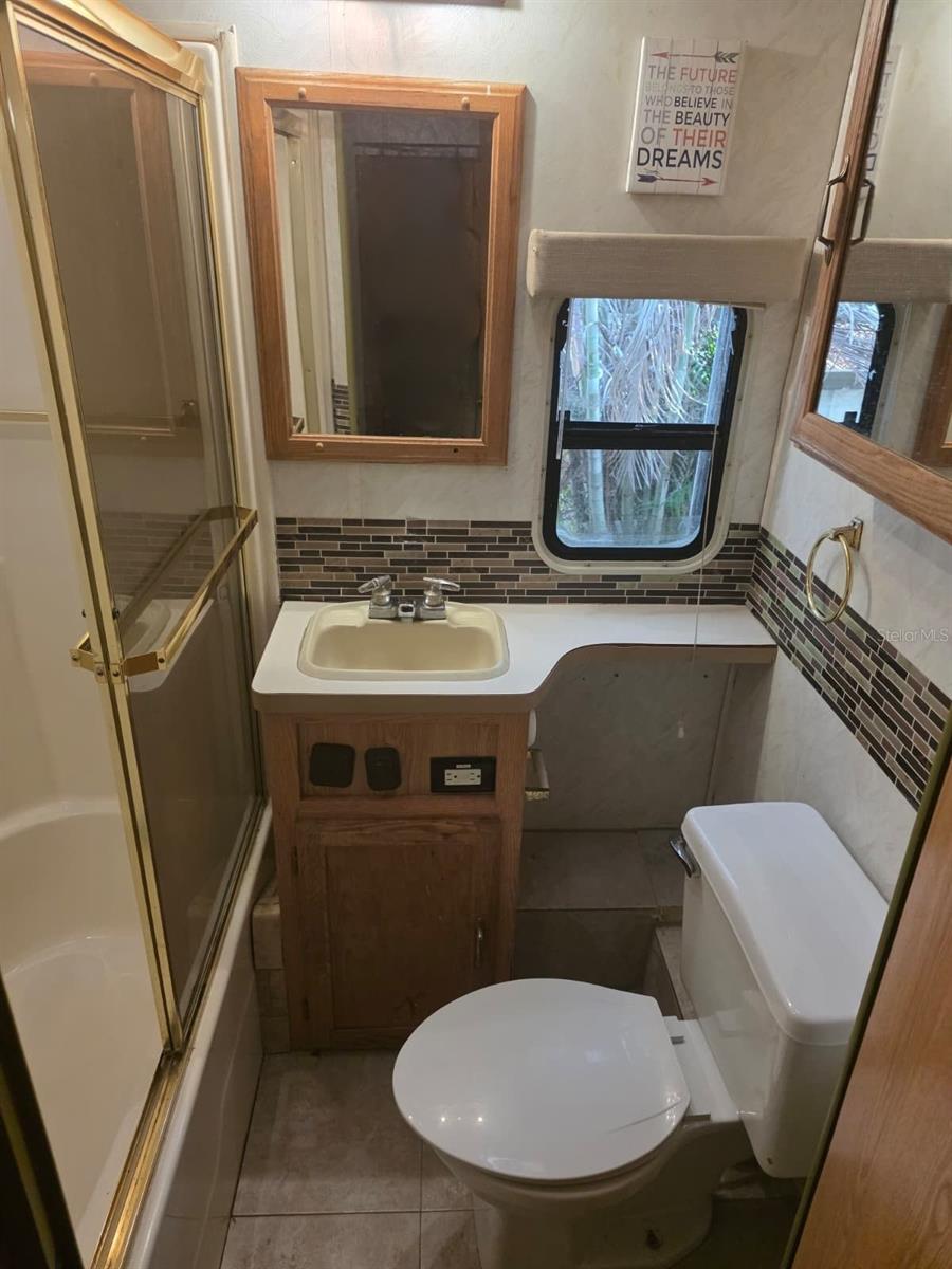 3000 Clarcona Road, FL