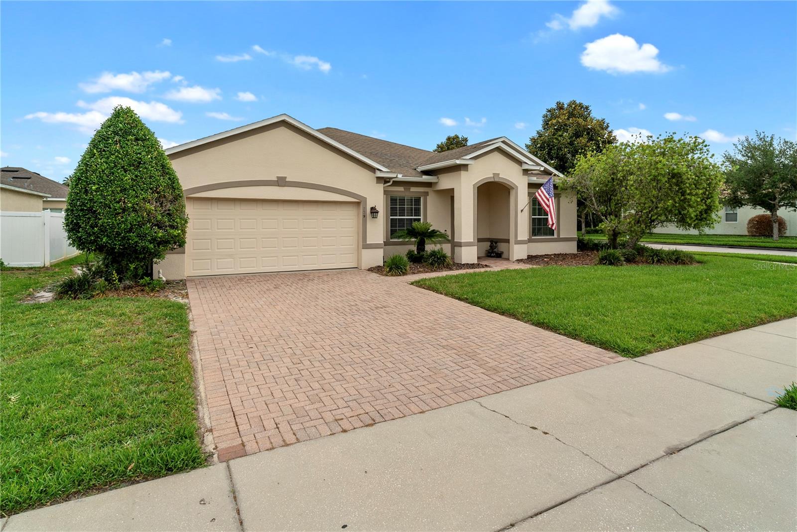 729 Meadow Glade Drive, FL