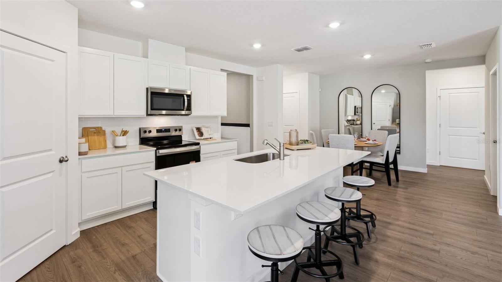 5857 Cool Spring Cove, FL