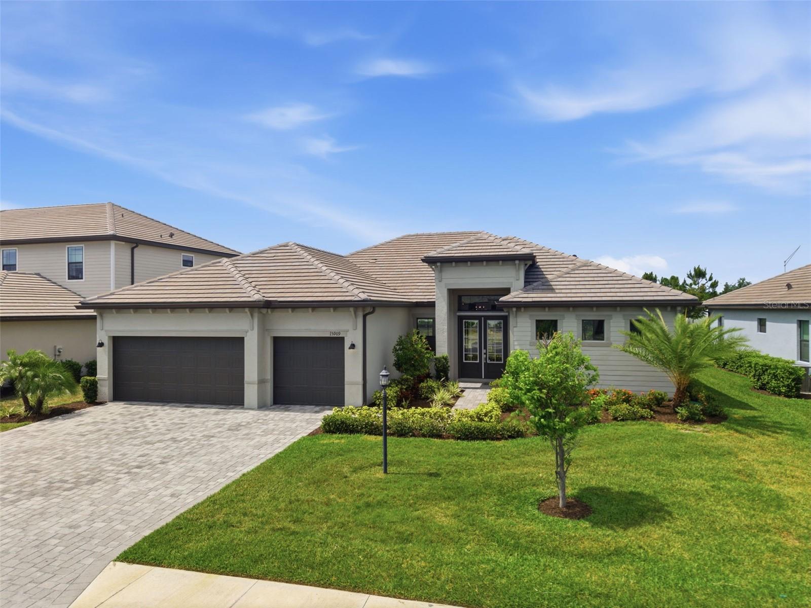 15909 Tradewind Ter, FL