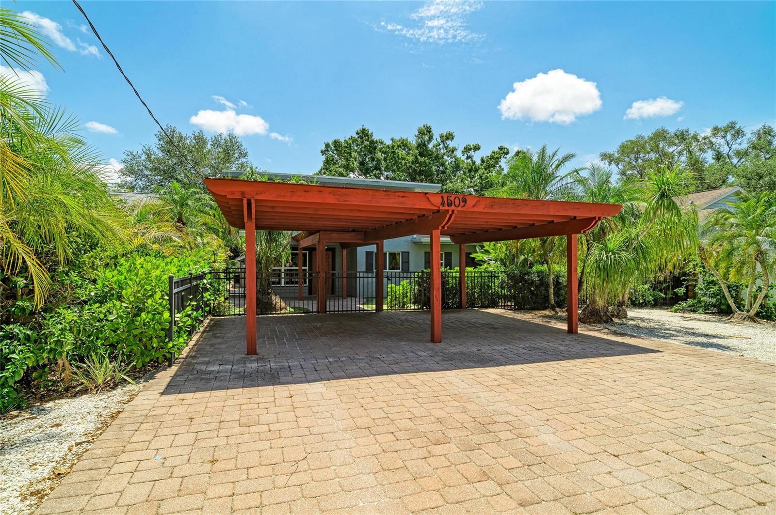 4509 Lockwood Ridge Road, FL