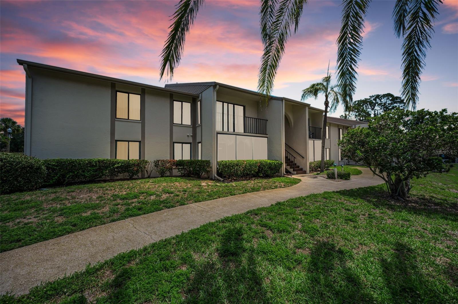 1870 Pine Ridge Way W #G1, FL