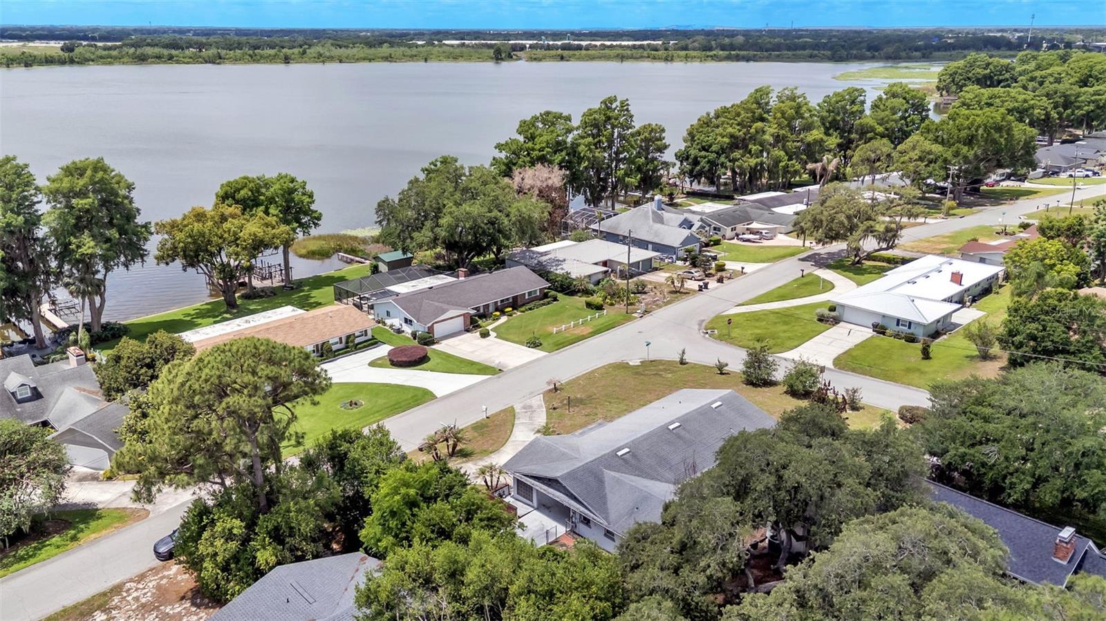507 Lake Lulu Drive, FL