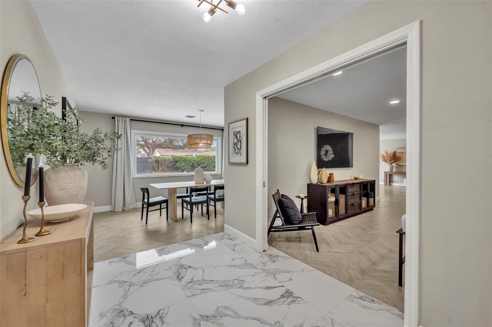 2450 Derbyshire Road, FL