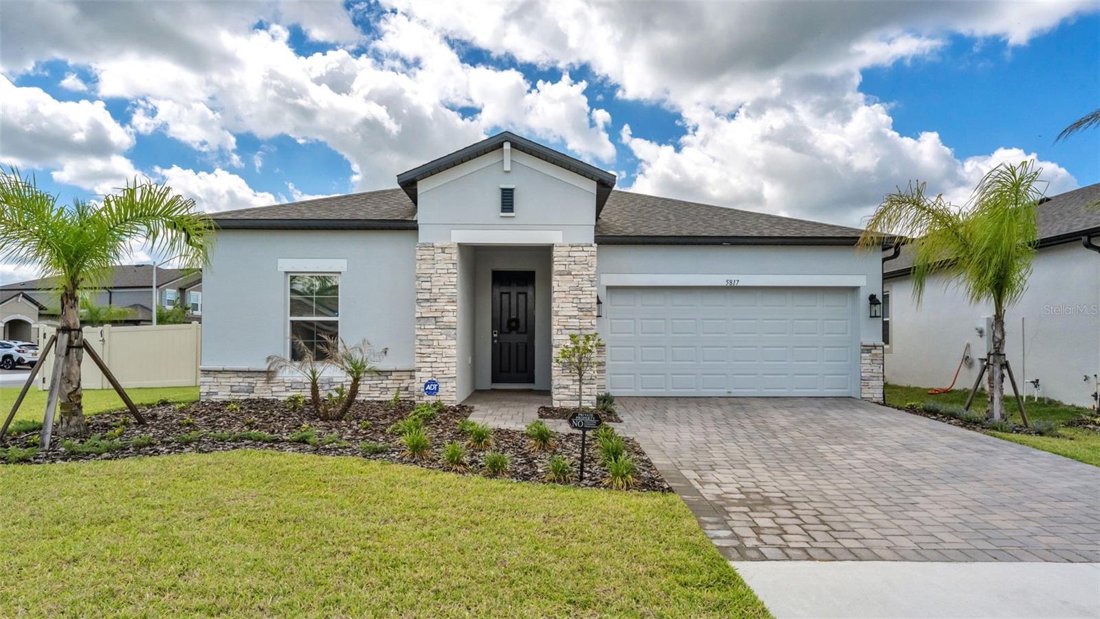 5817 Freesia Dr, FL