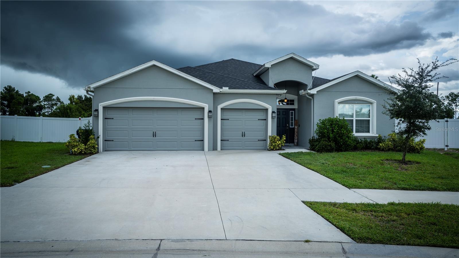 1109 Montgomery, FL