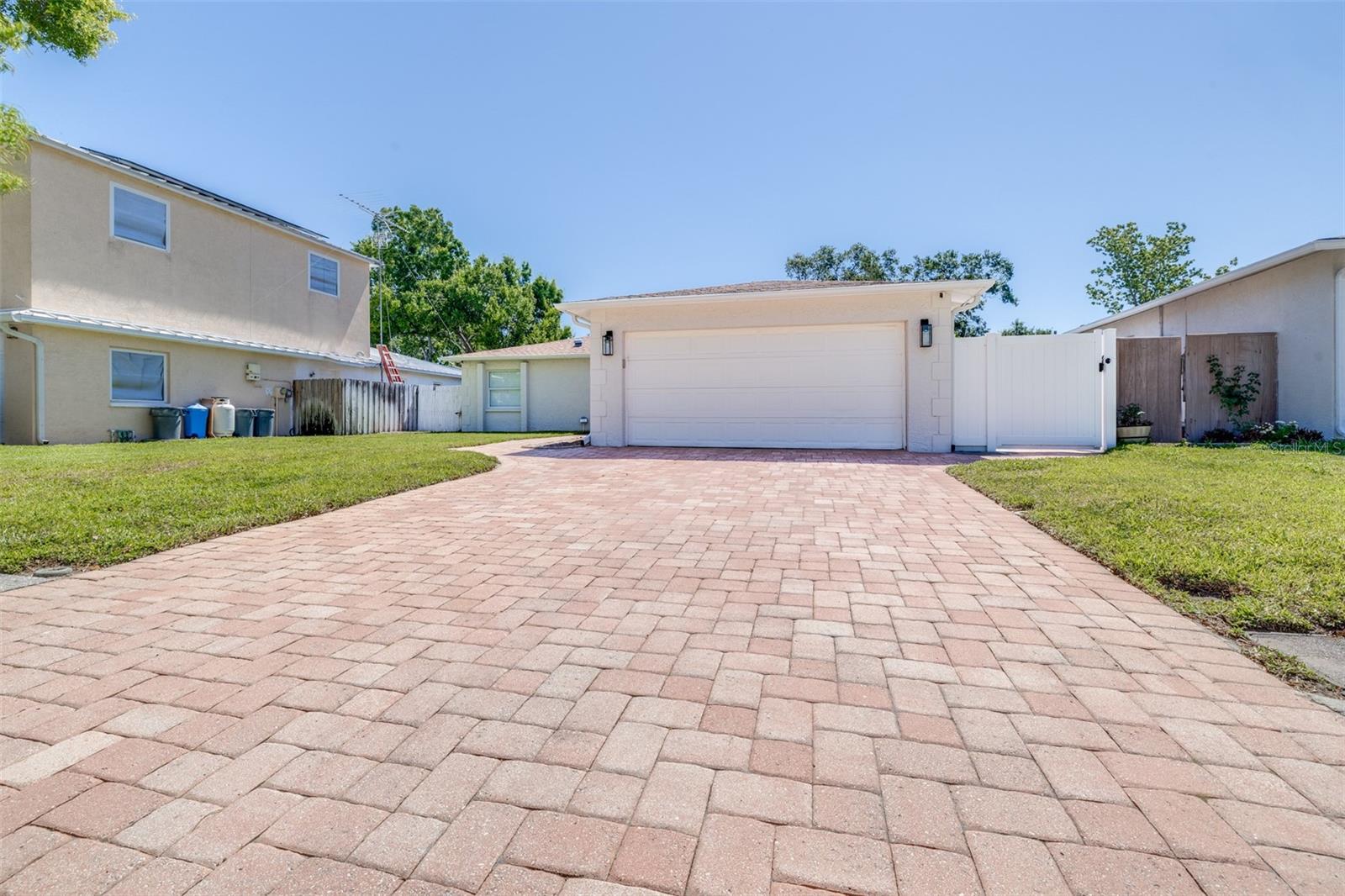 11147 Longhill Drive, FL