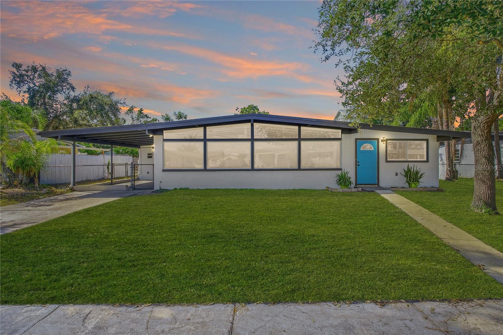 316 Country Club Dr, FL