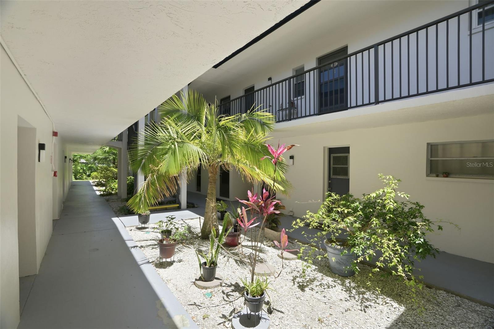 1127 King Arthur Court, FL