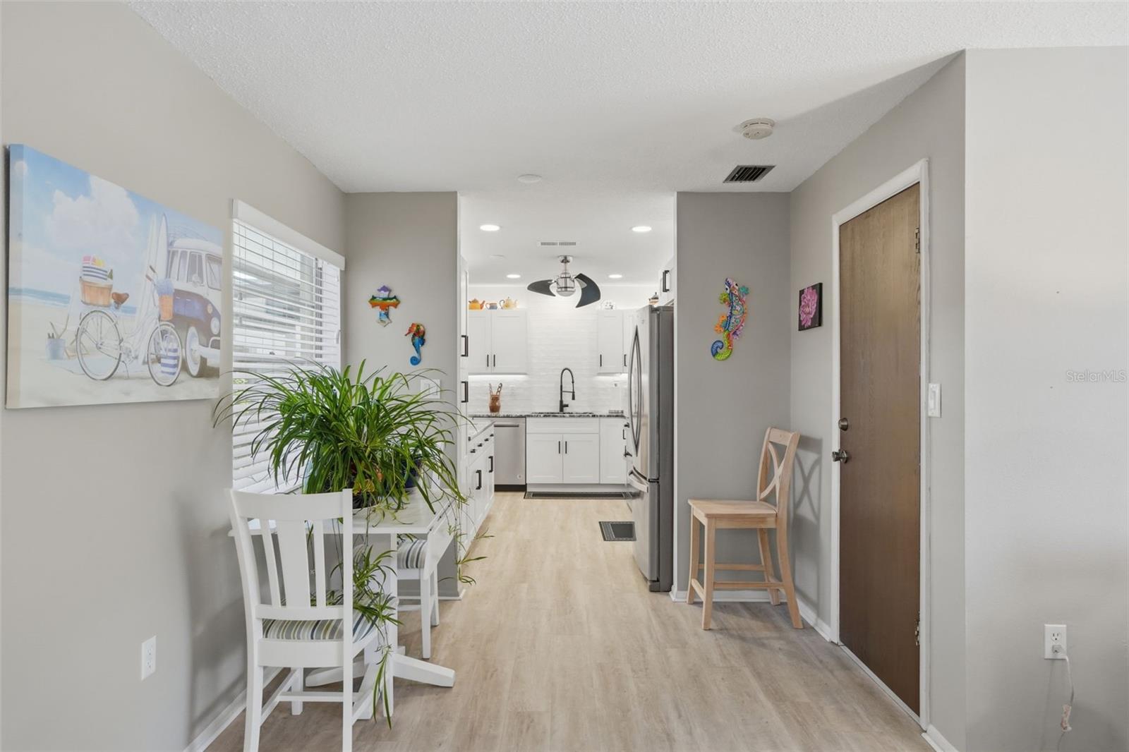 1127 King Arthur Court, FL