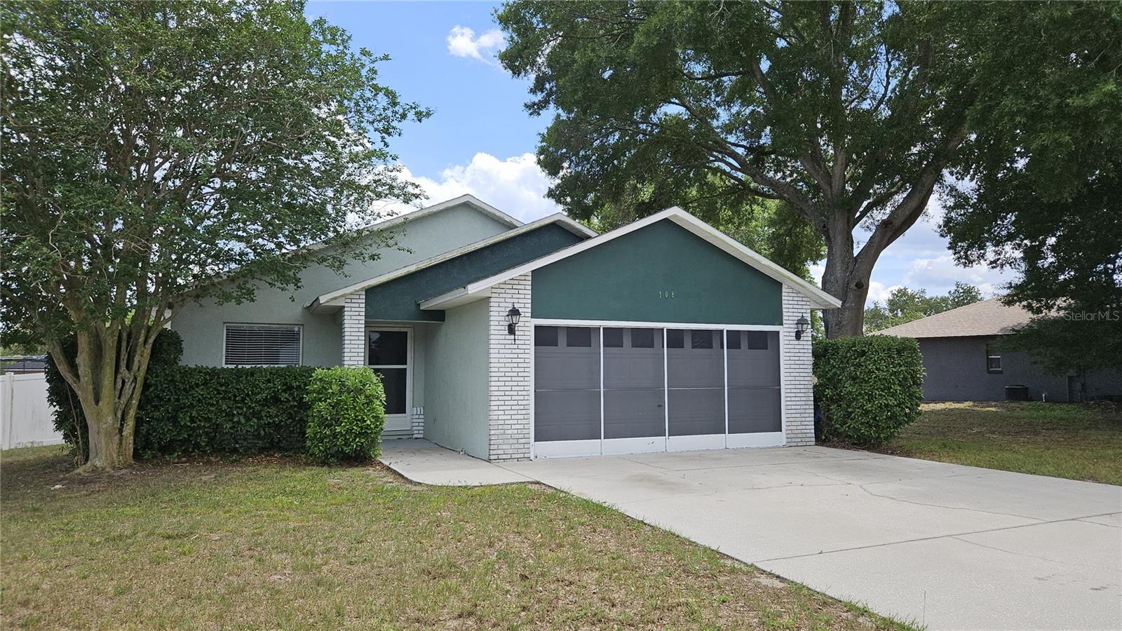 108 Brittany Ave, FL