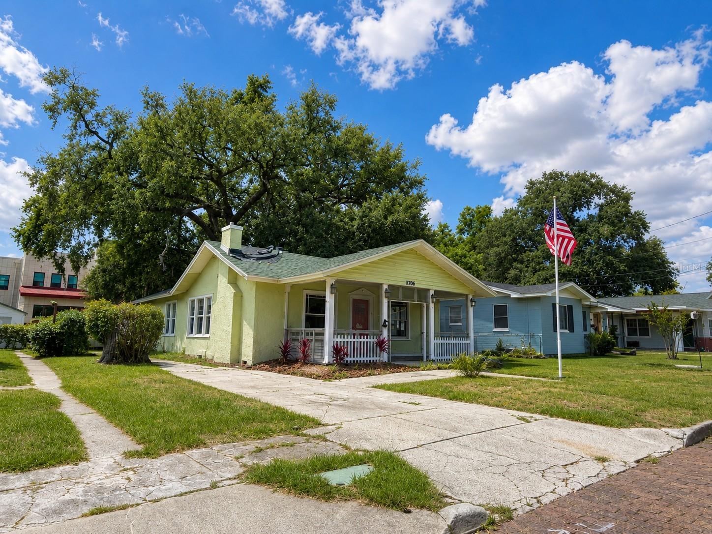 1037 Lexington Street, FL