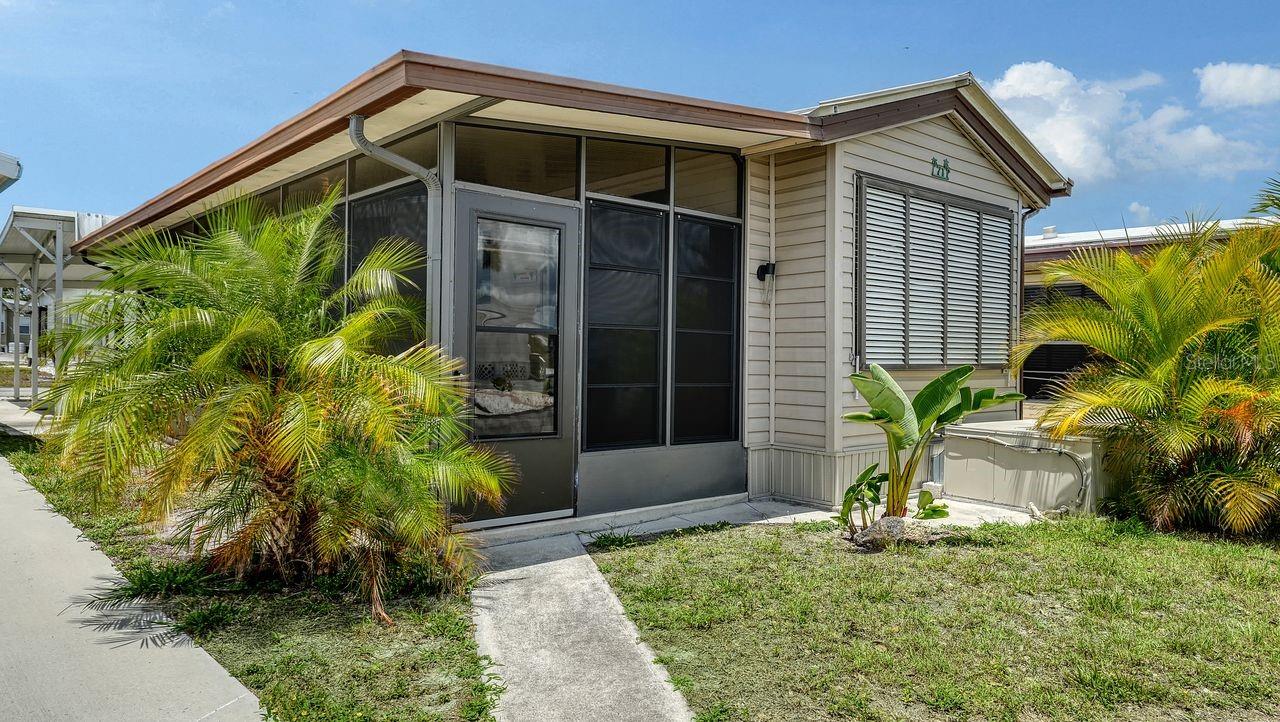 1475 Flamingo Drive, FL